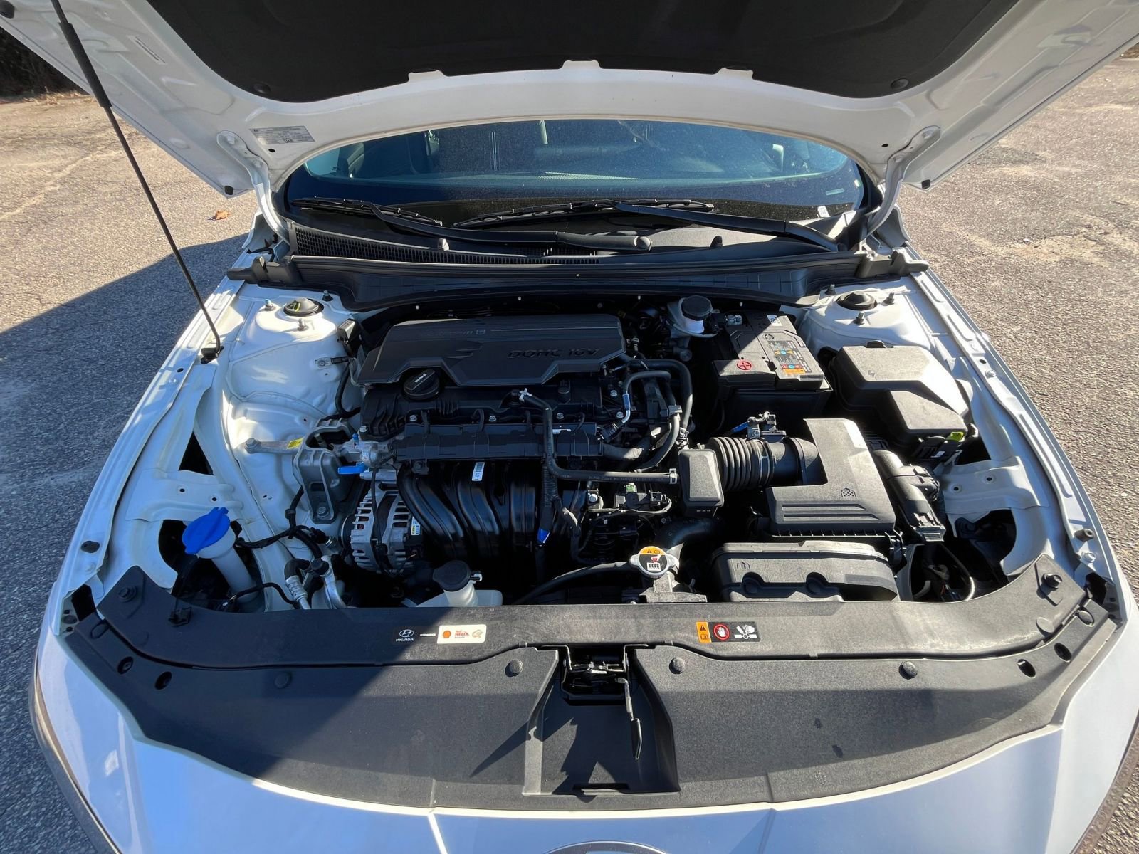 Thumbnail: 2025 Hyundai Elantra - 29