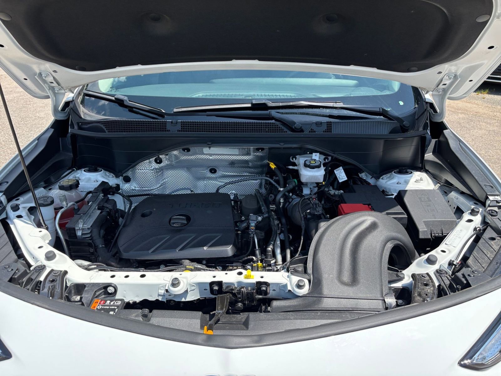 Thumbnail: 2025 Buick Encore GX - 28