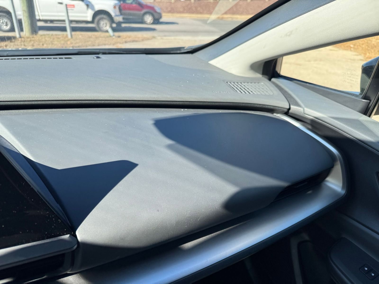 Thumbnail: 2025 Toyota Prius - 30