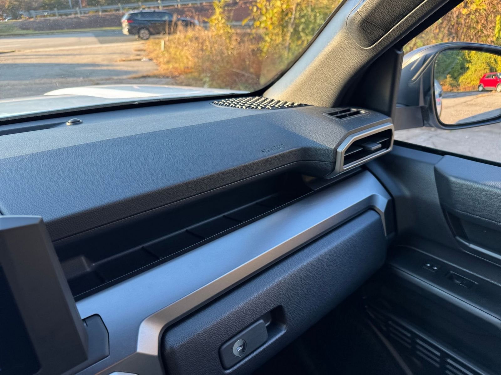 Thumbnail: 2025 Toyota 4Runner - 30