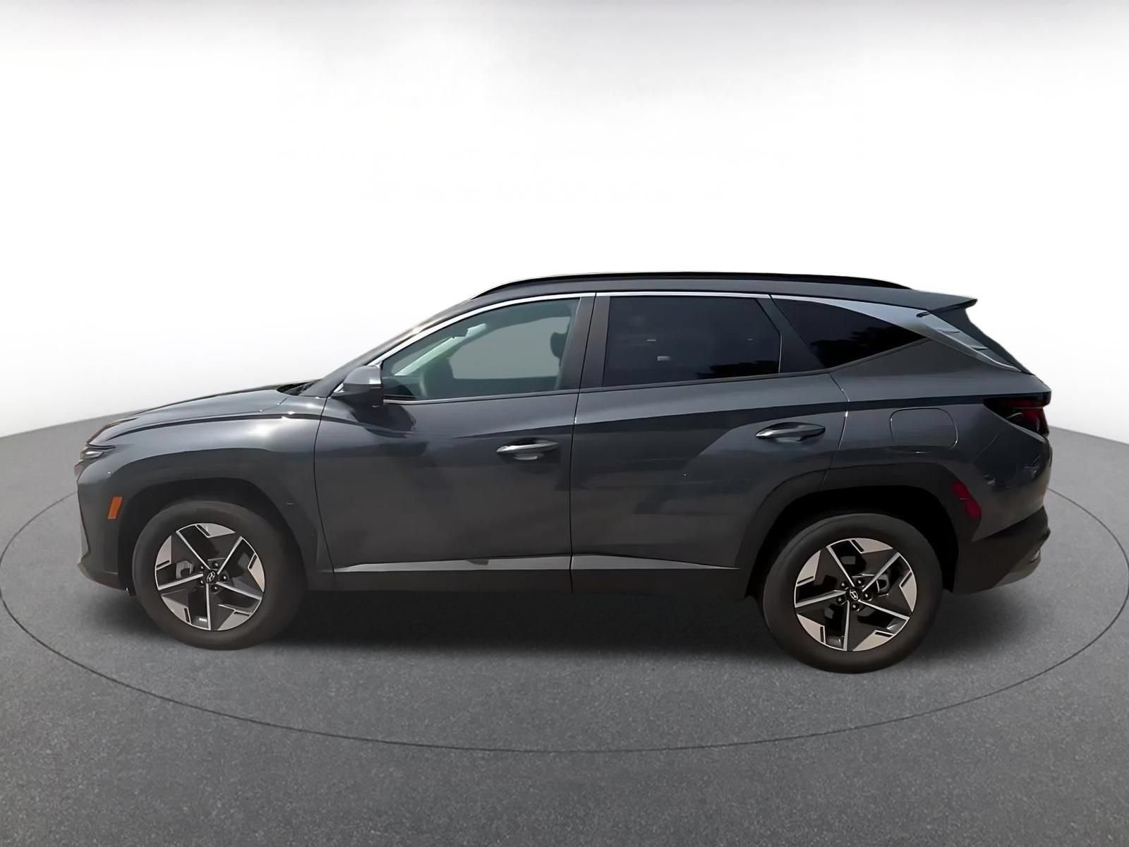 Thumbnail: 2026 Hyundai Tucson - 9