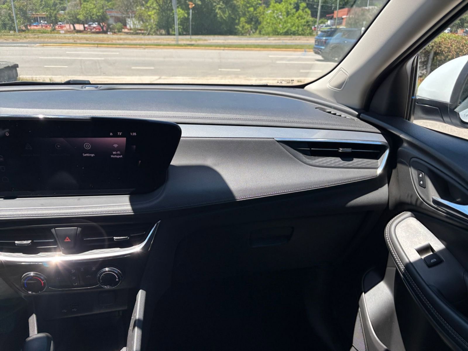 Thumbnail: 2025 Buick Encore GX - 34