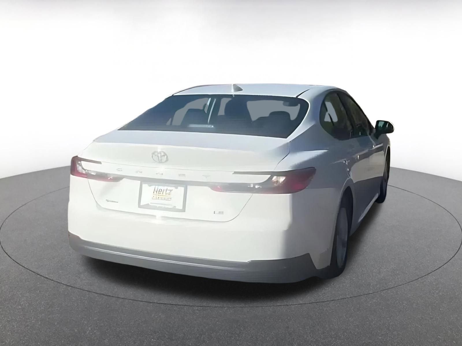 Thumbnail: 2025 Toyota Camry - 14