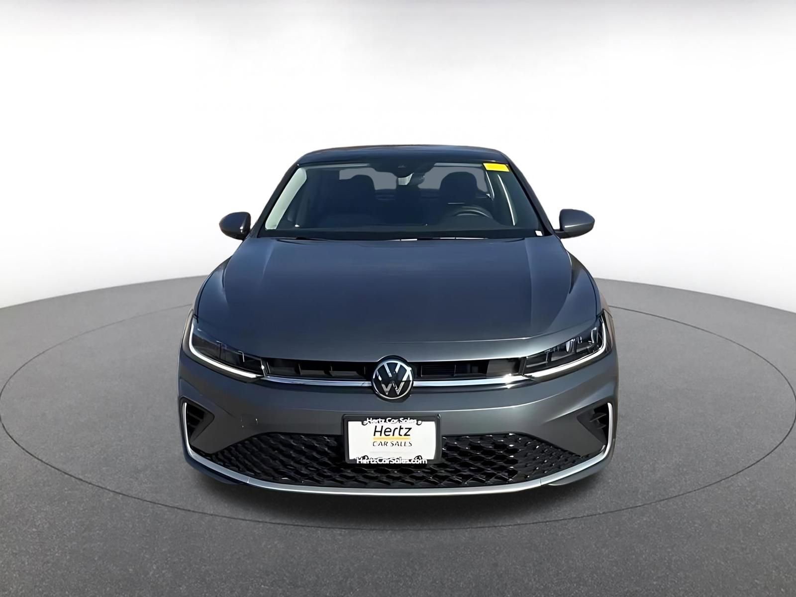 Thumbnail: 2025 Volkswagen Jetta - 4