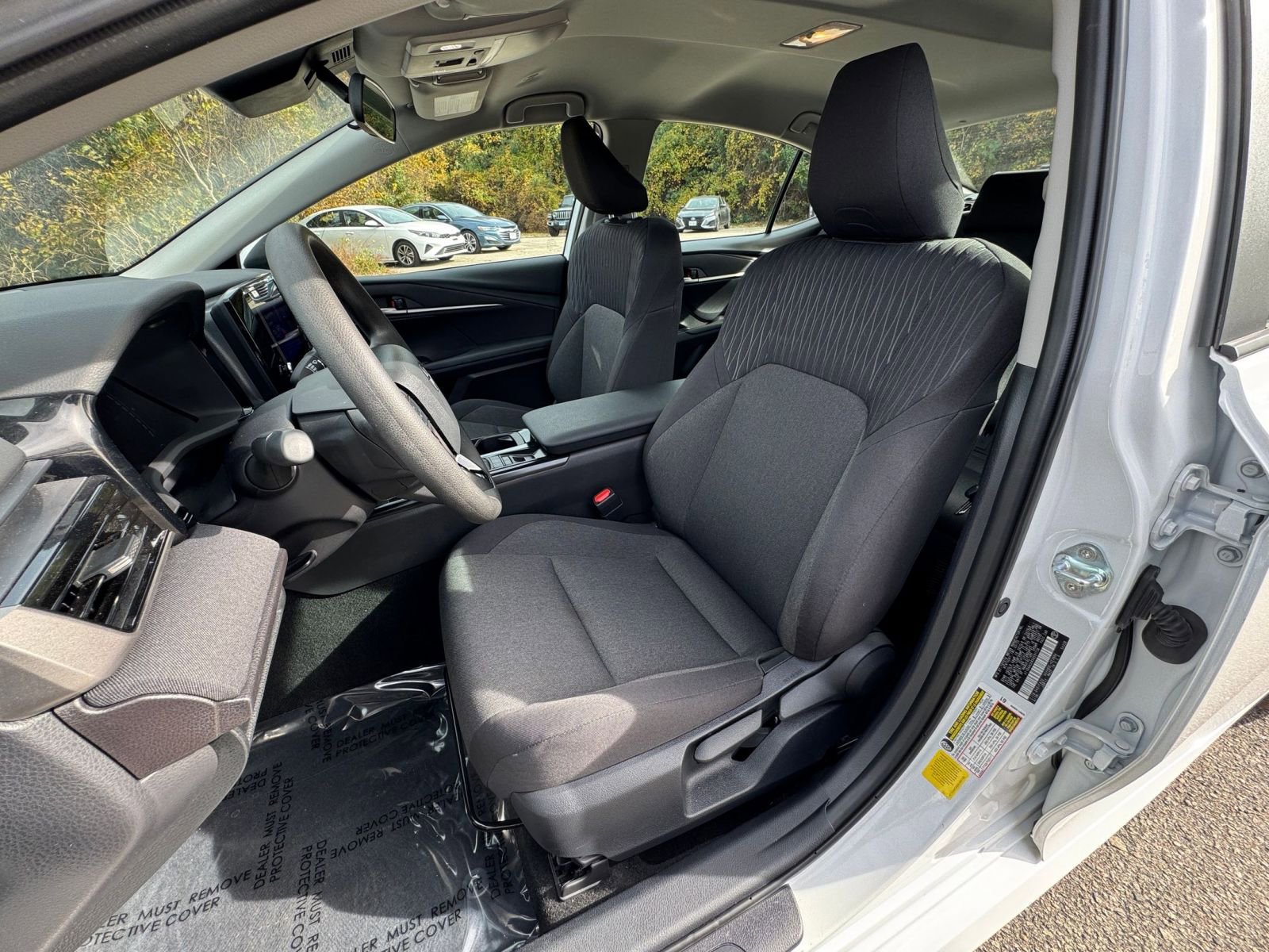 Thumbnail: 2025 Toyota Camry - 31