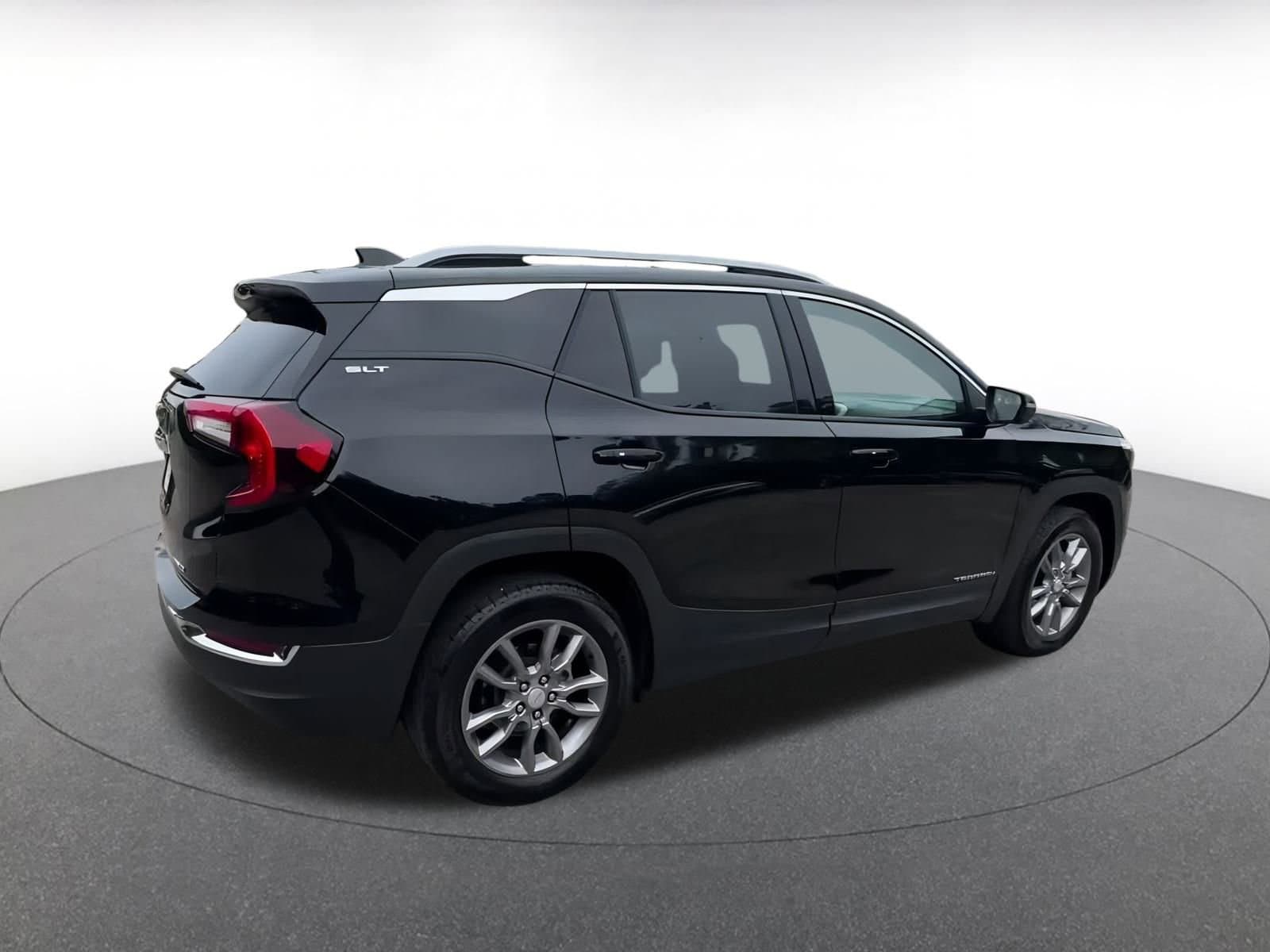 Thumbnail: 2024 GMC Terrain - 15