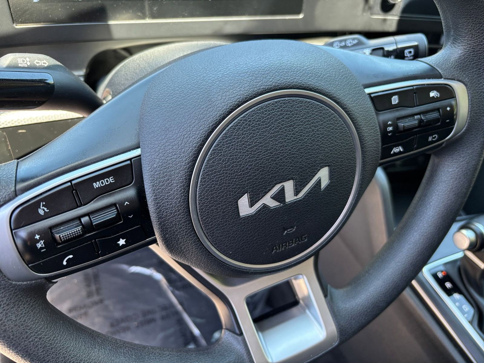 Thumbnail: 2025 Kia Sportage - 25