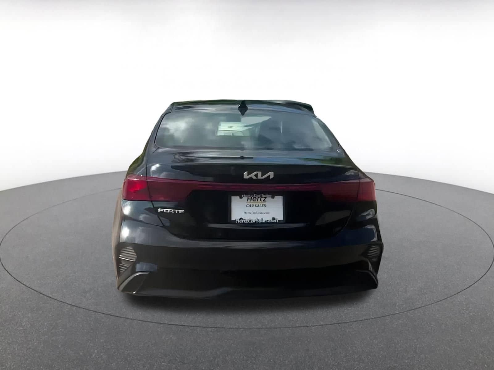 Thumbnail: 2023 Kia Forte - 12
