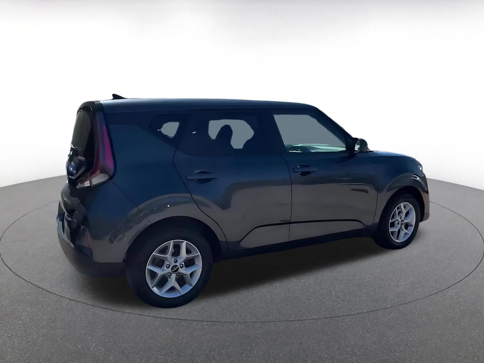 Thumbnail: 2025 Kia Soul - 15