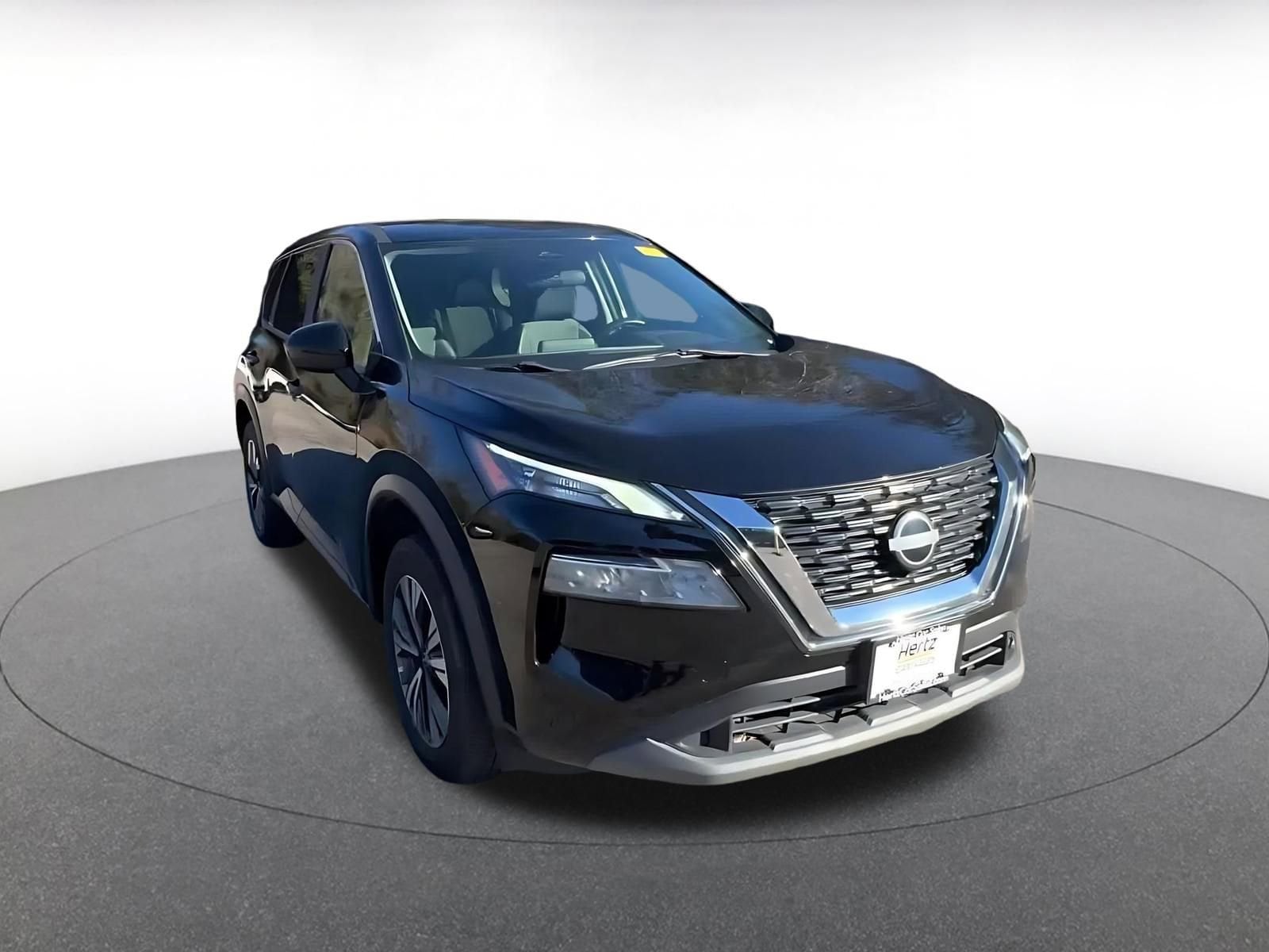 Thumbnail: 2023 Nissan Rogue - 3