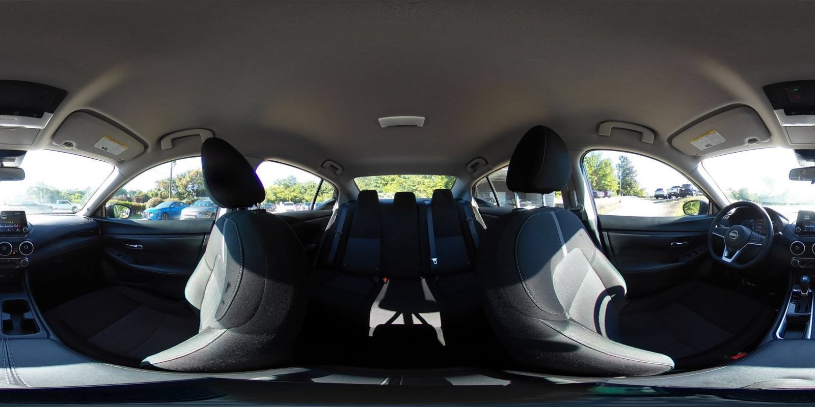 Thumbnail: 2025 Nissan Sentra - 33