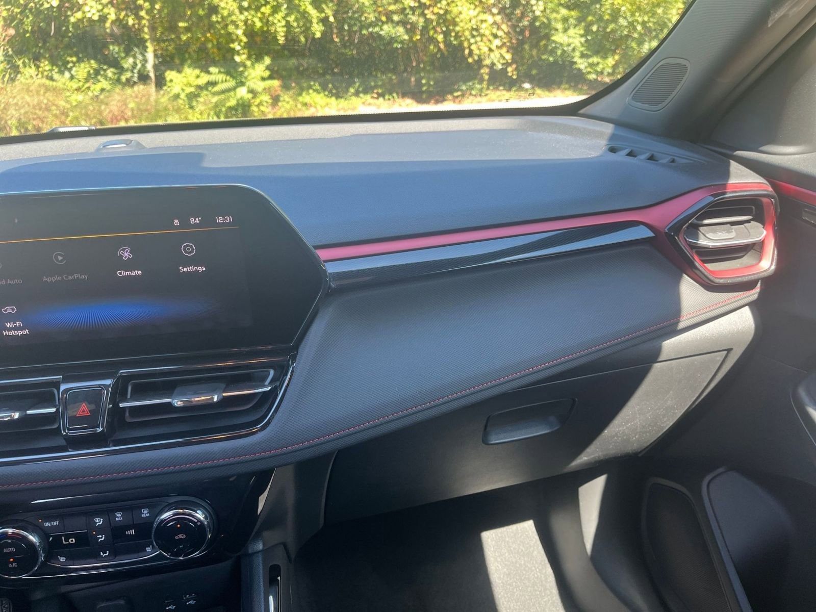 Thumbnail: 2024 Chevrolet TrailBlazer - 30