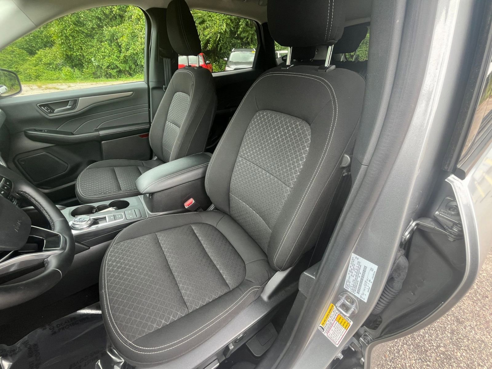 Thumbnail: 2024 Ford Escape - 30