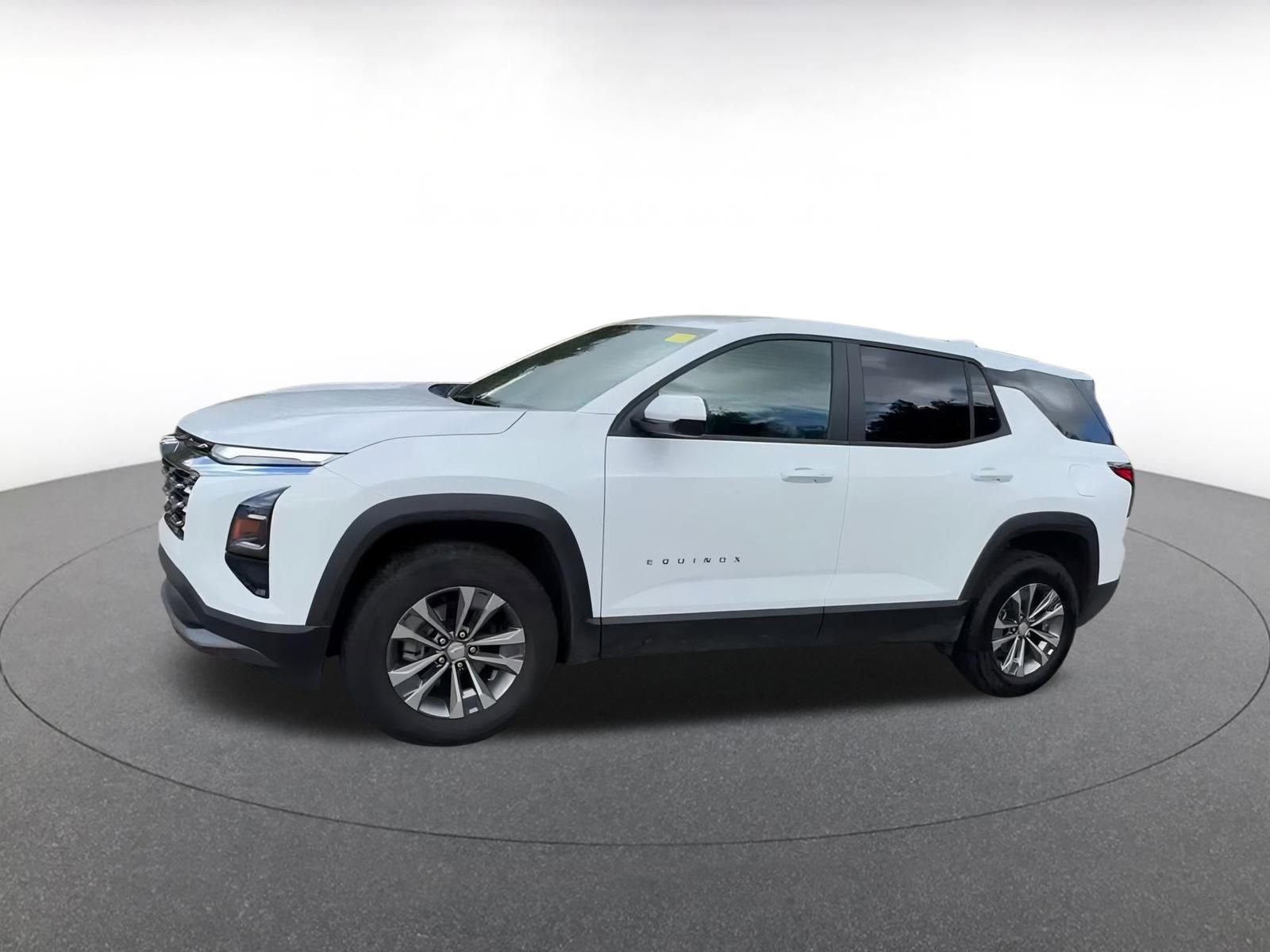 Thumbnail: 2025 Chevrolet Equinox - 8