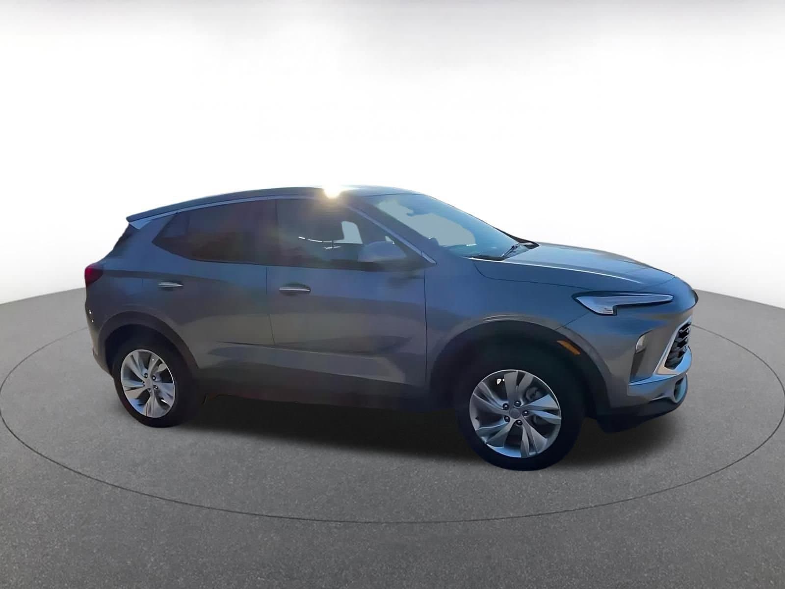 Thumbnail: 2025 Buick Encore GX - 2