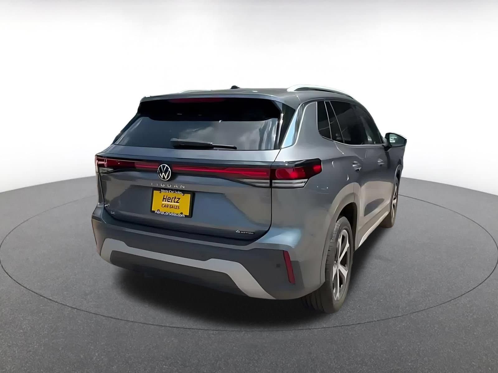 Thumbnail: 2026 Volkswagen Tiguan - 14