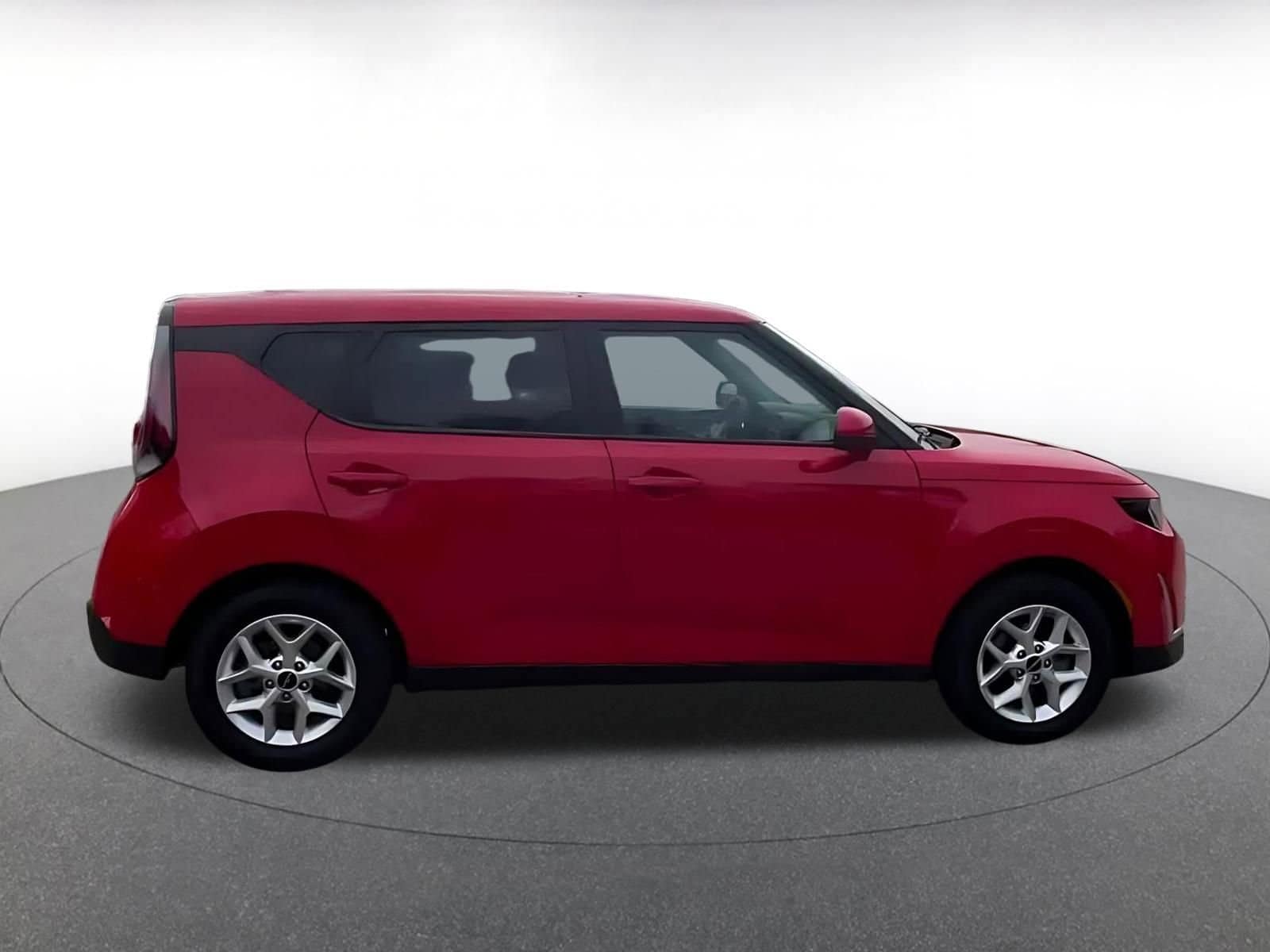 Thumbnail: 2025 Kia Soul - 16