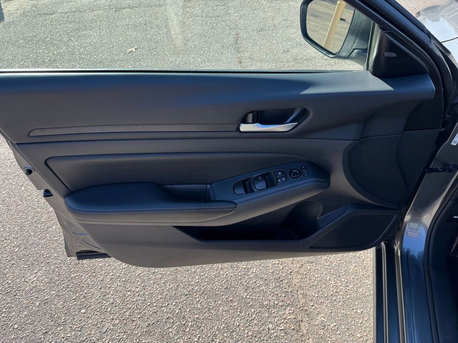 Thumbnail: 2025 Nissan Altima - 18