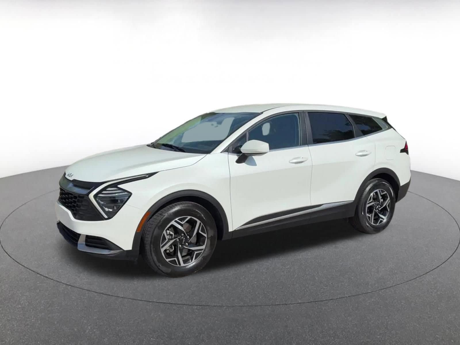 Thumbnail: 2025 Kia Sportage - 8