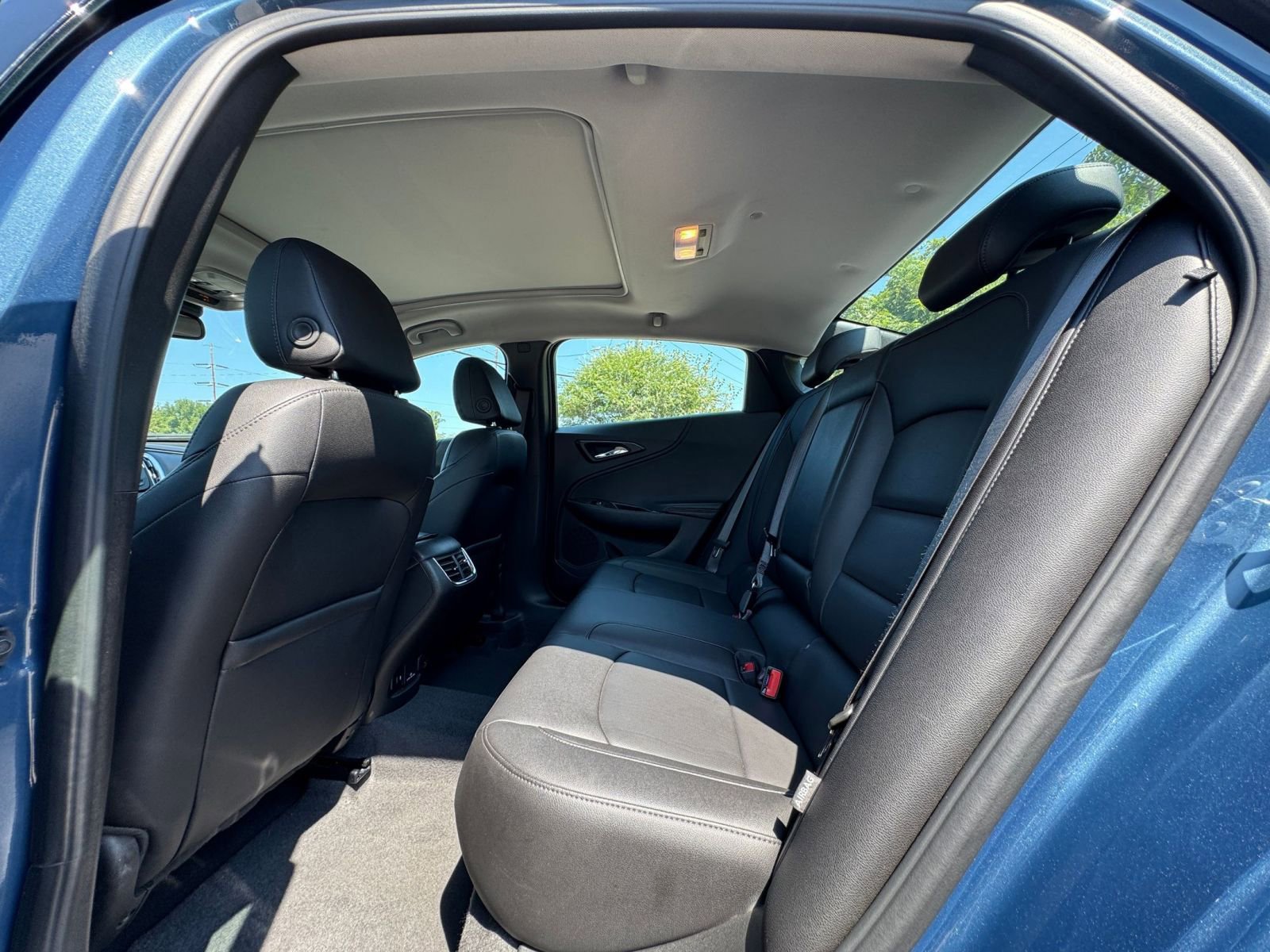 Thumbnail: 2024 Chevrolet Malibu - 21