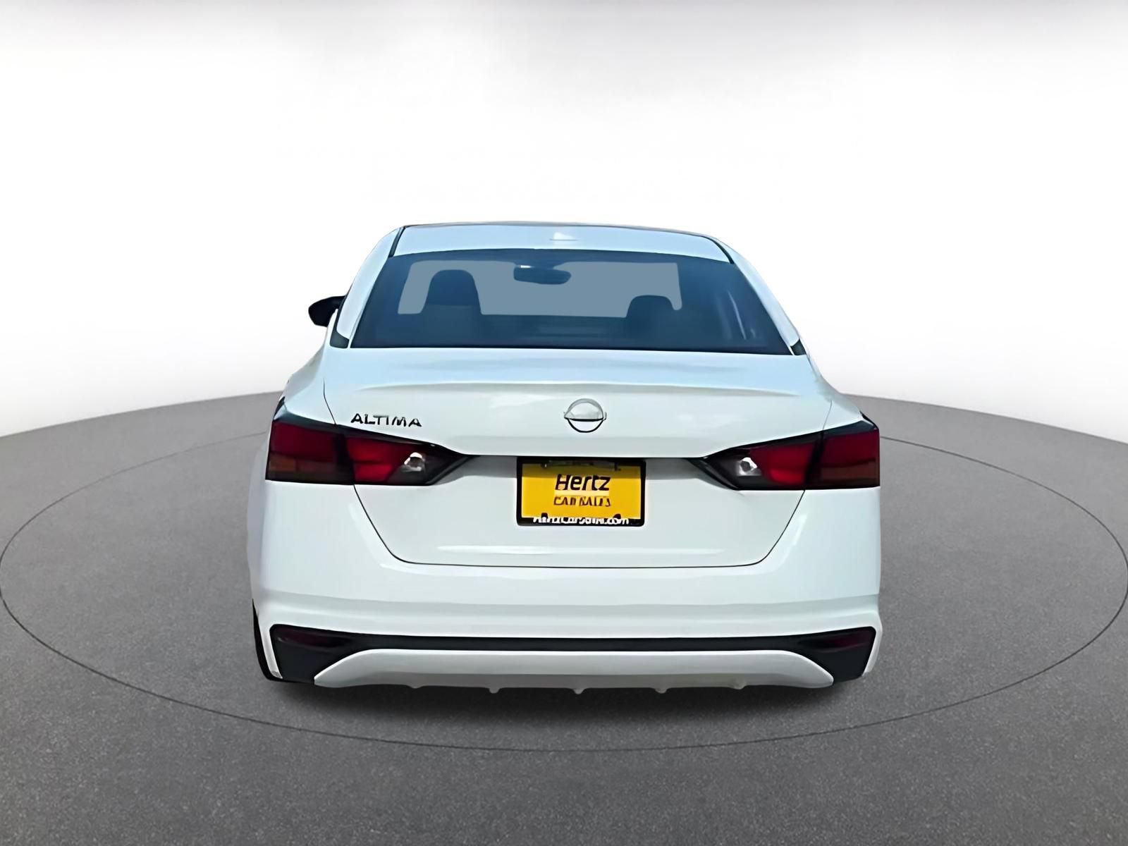 Thumbnail: 2025 Nissan Altima - 11