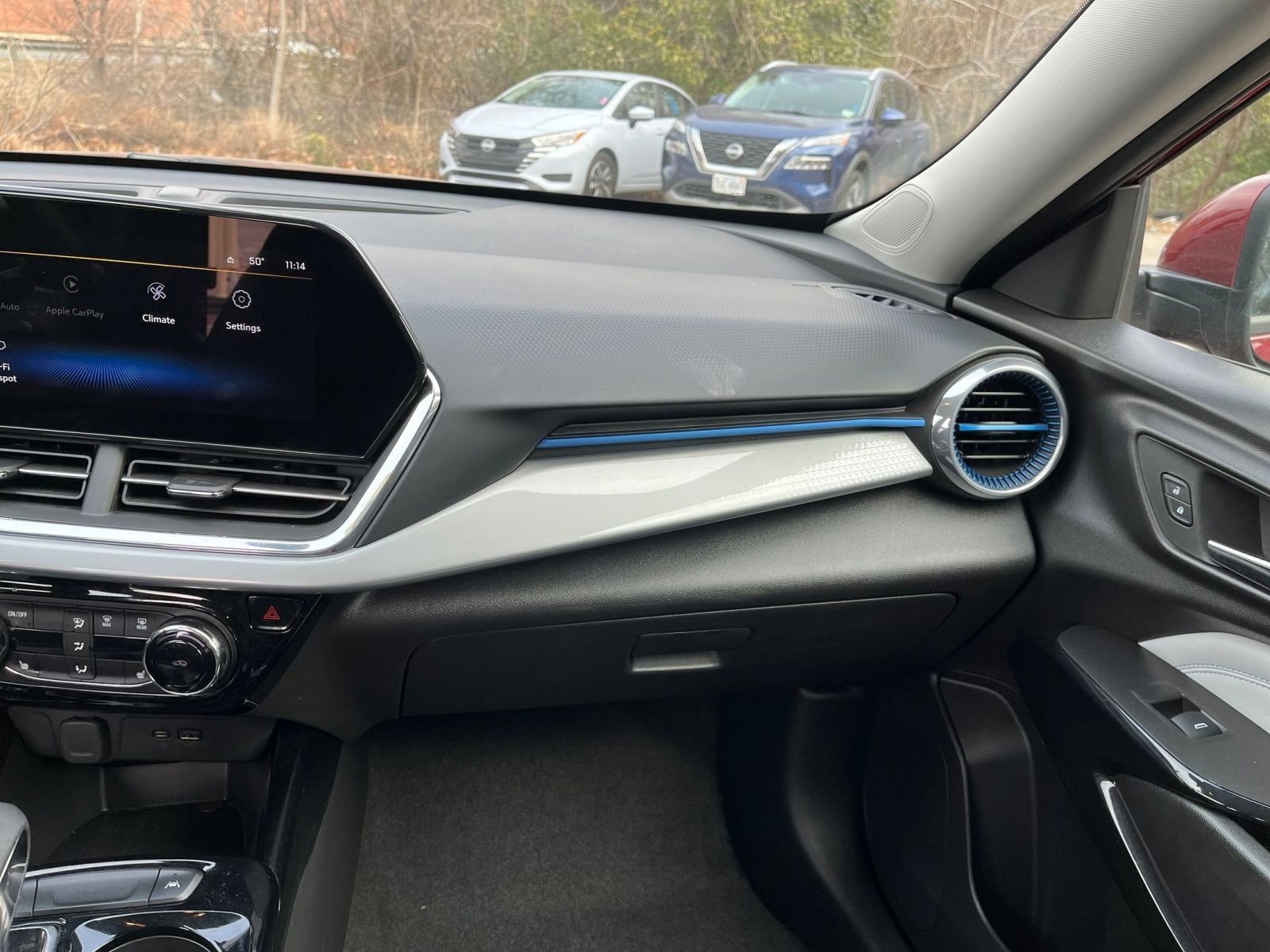 Thumbnail: 2025 Chevrolet Trax - 33