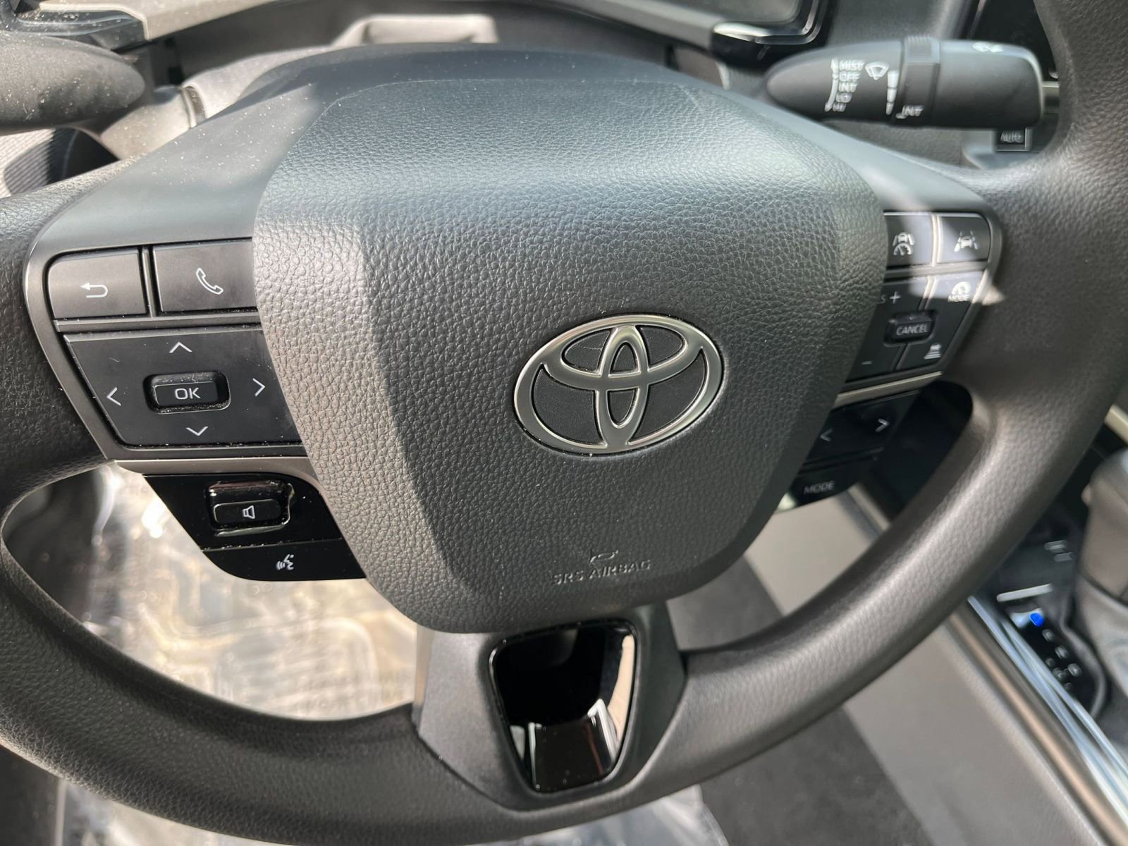 Thumbnail: 2025 Toyota Camry - 24