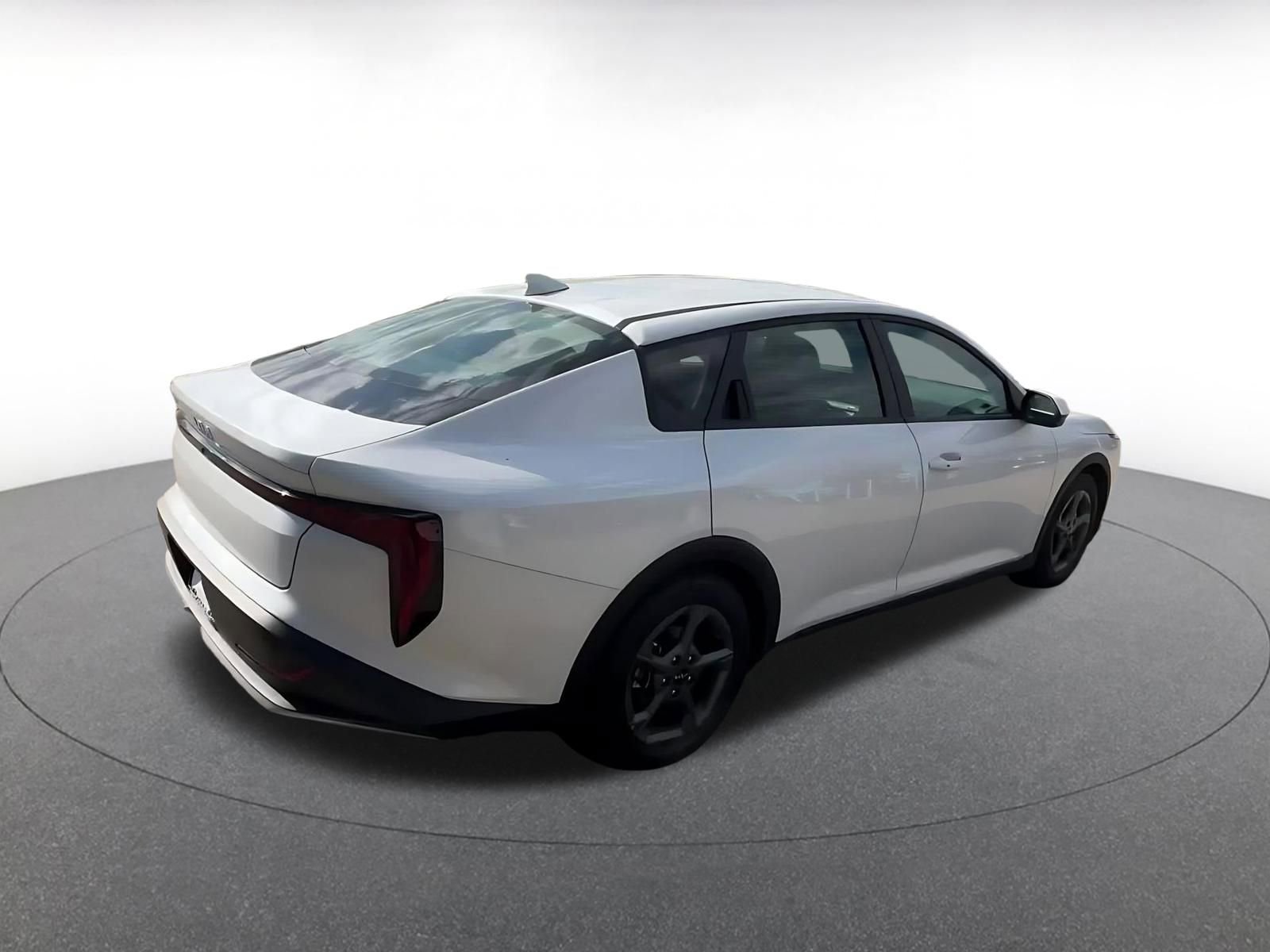 Thumbnail: 2025 Kia K4 - 15