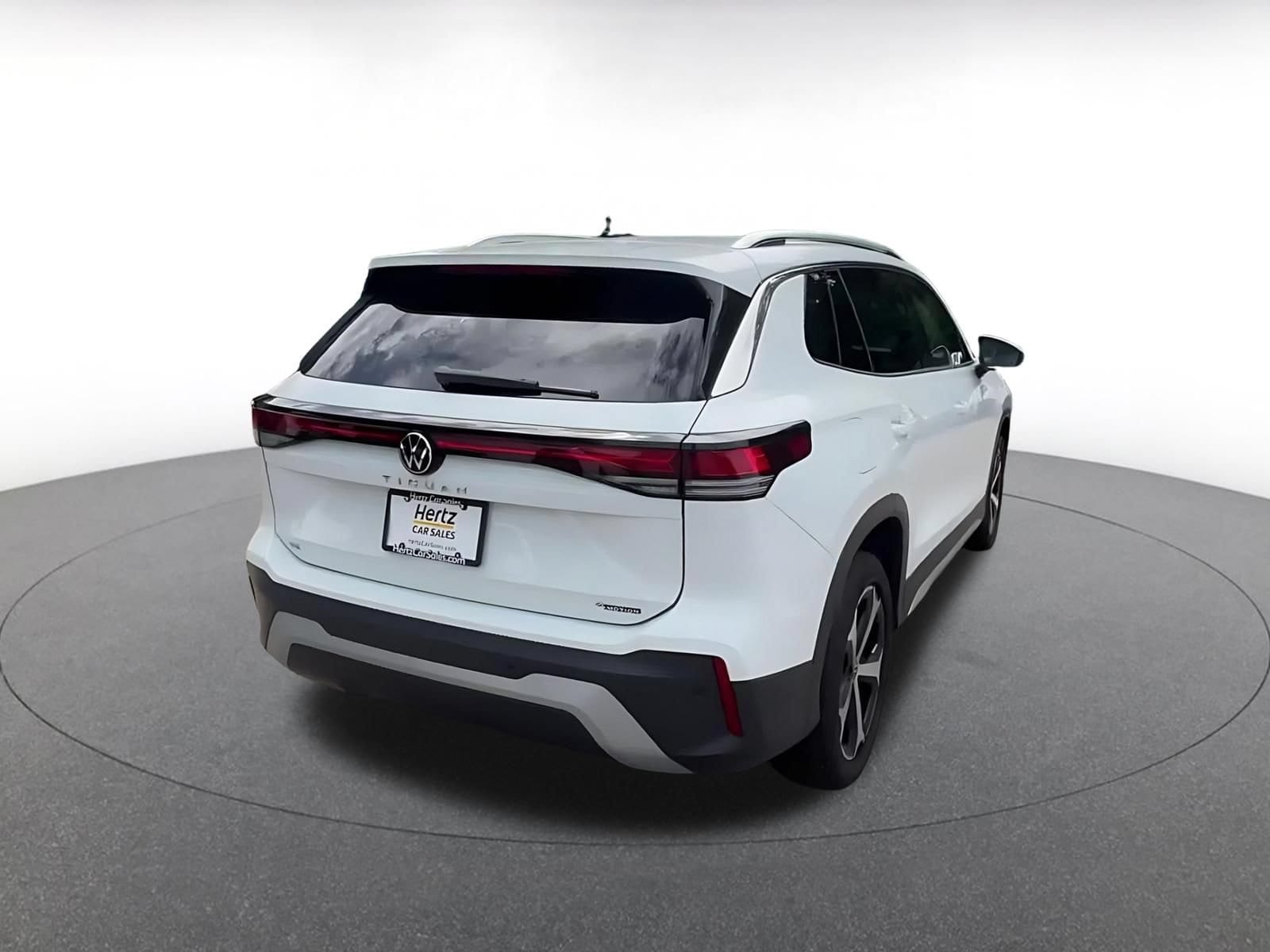 Thumbnail: 2026 Volkswagen Tiguan - 13