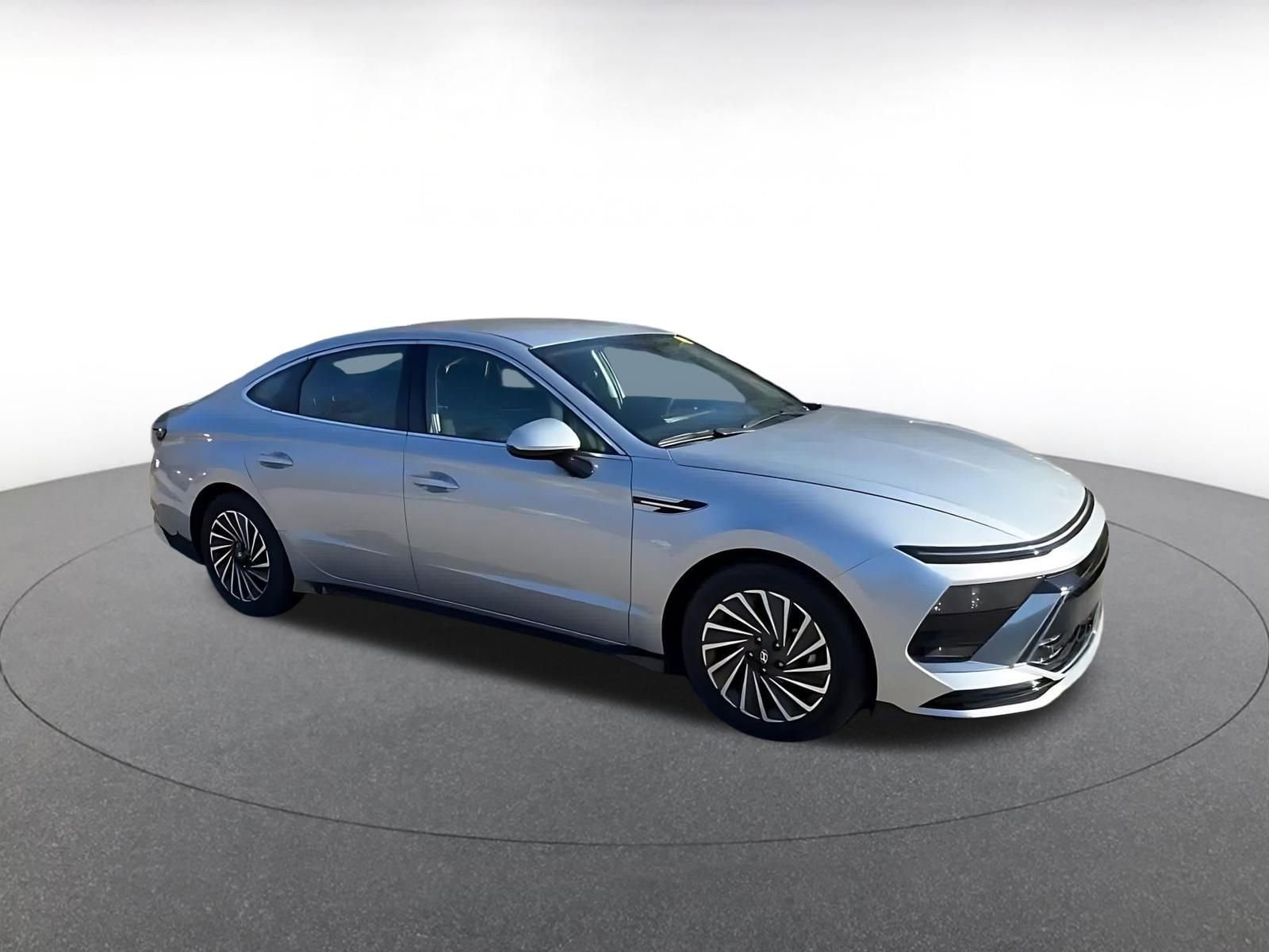 Thumbnail: 2025 Hyundai Sonata - 2