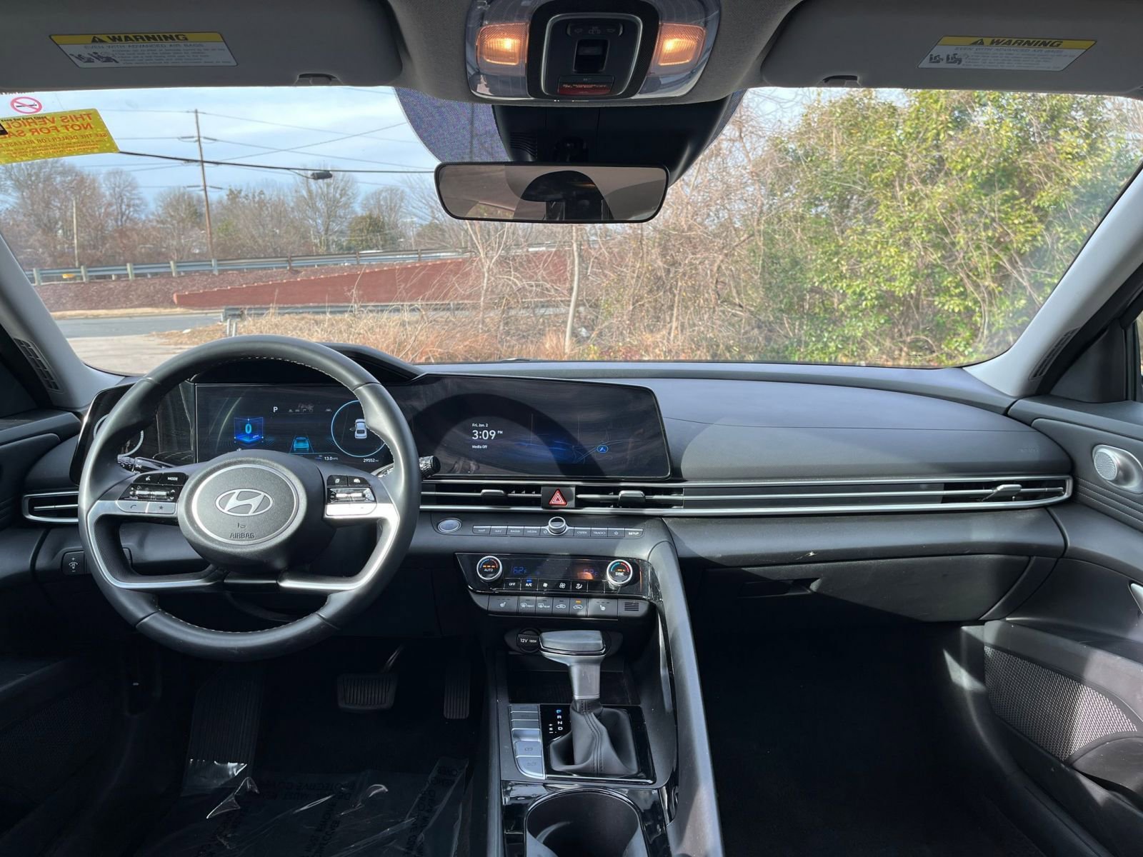 Thumbnail: 2025 Hyundai Elantra - 30