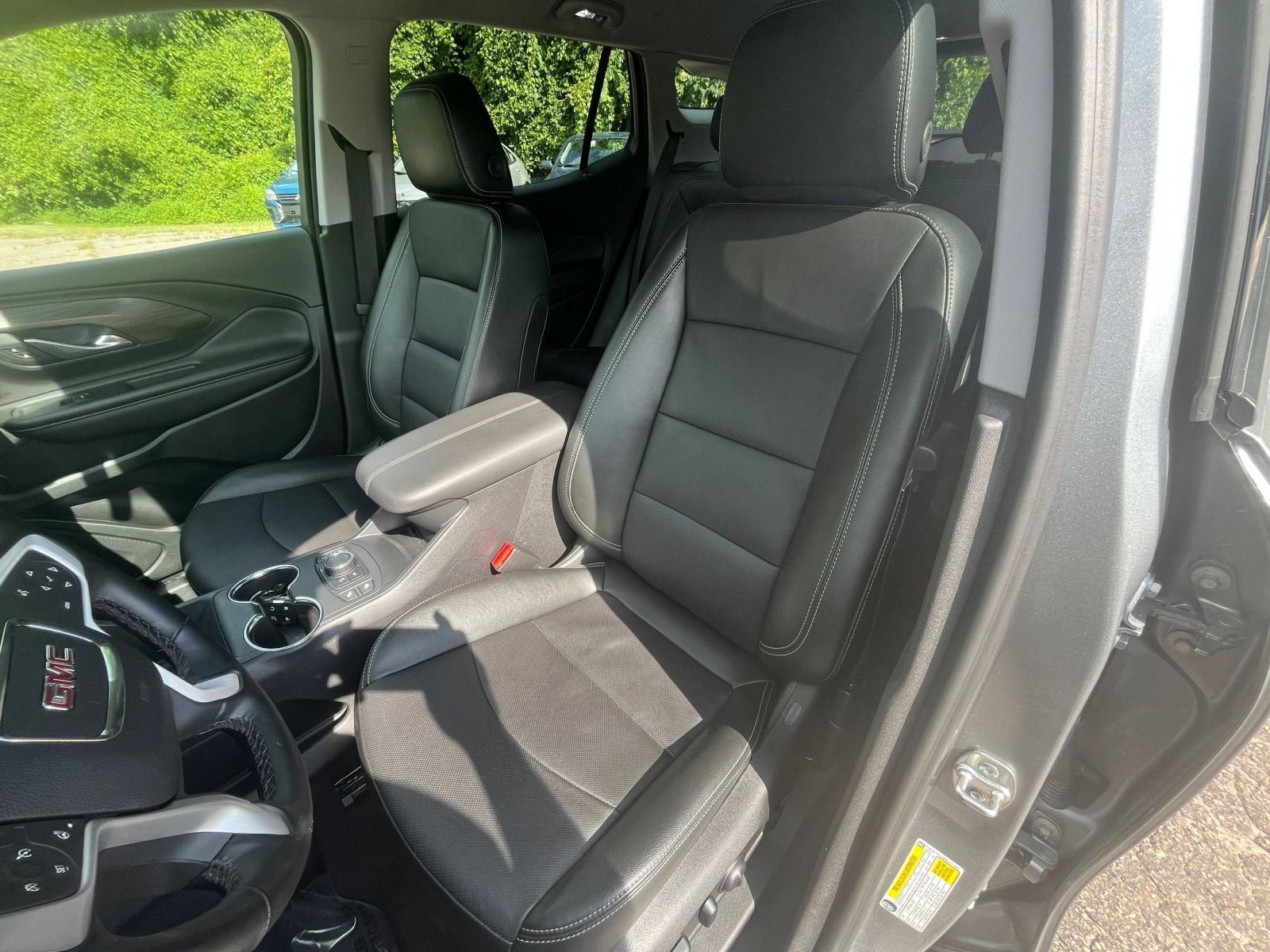 Thumbnail: 2024 GMC Terrain - 31