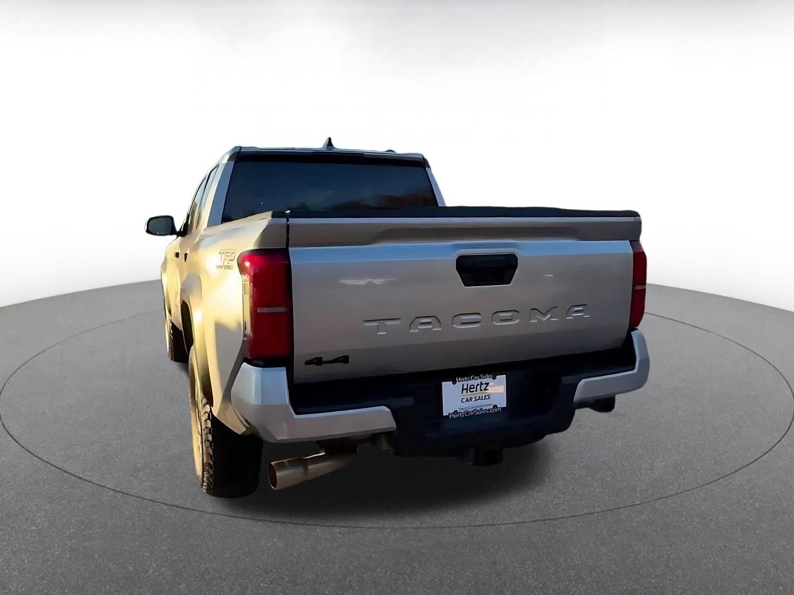 Thumbnail: 2025 Toyota Tacoma - 10