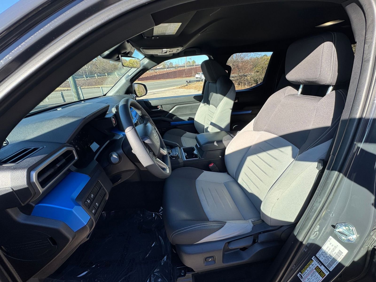 Thumbnail: 2025 Toyota Tacoma - 31