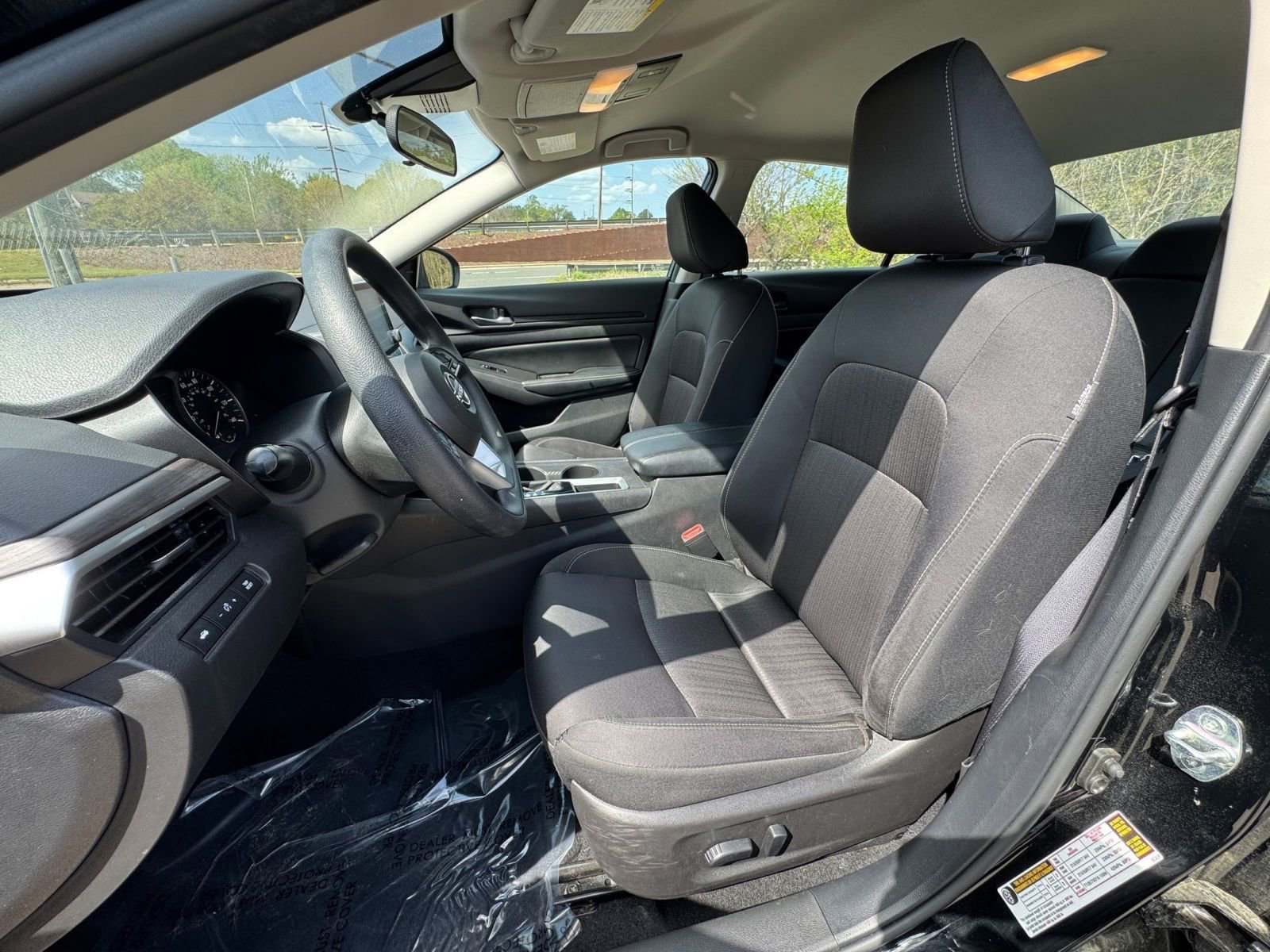 Thumbnail: 2025 Nissan Altima - 32