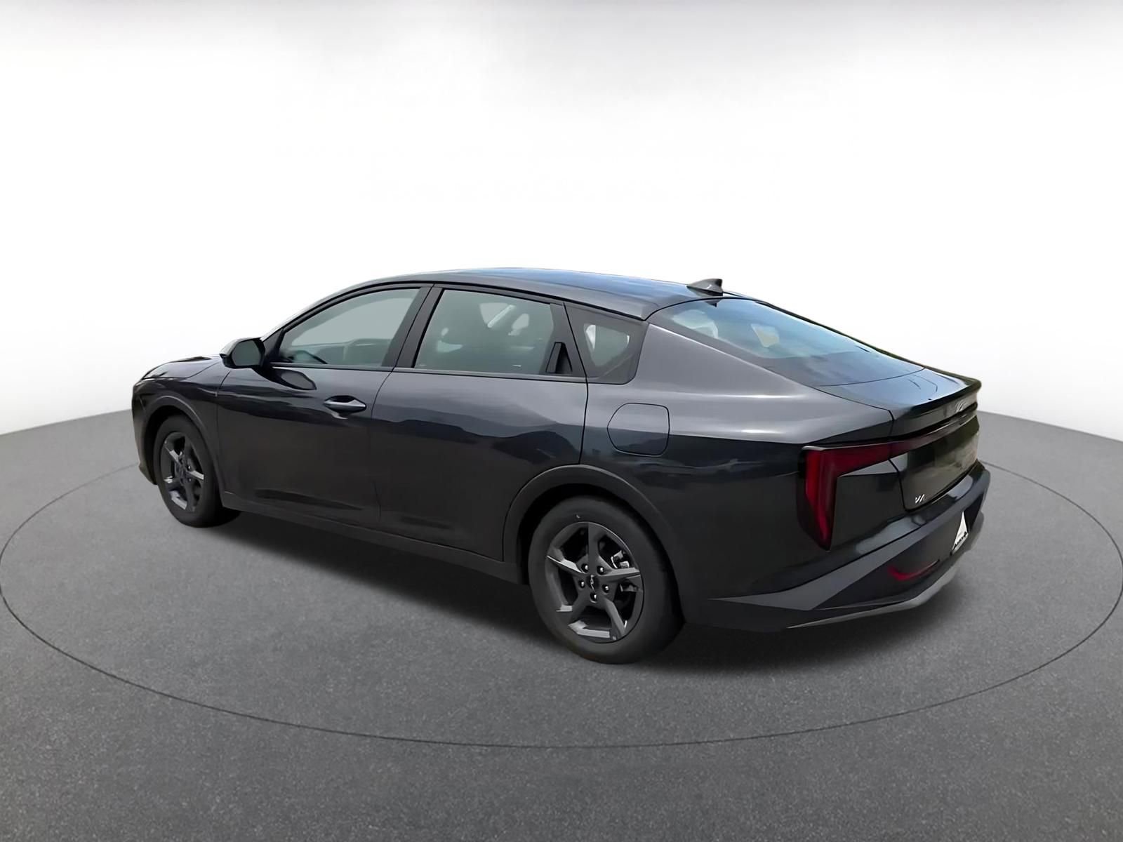 Thumbnail: 2025 Kia K4 - 10