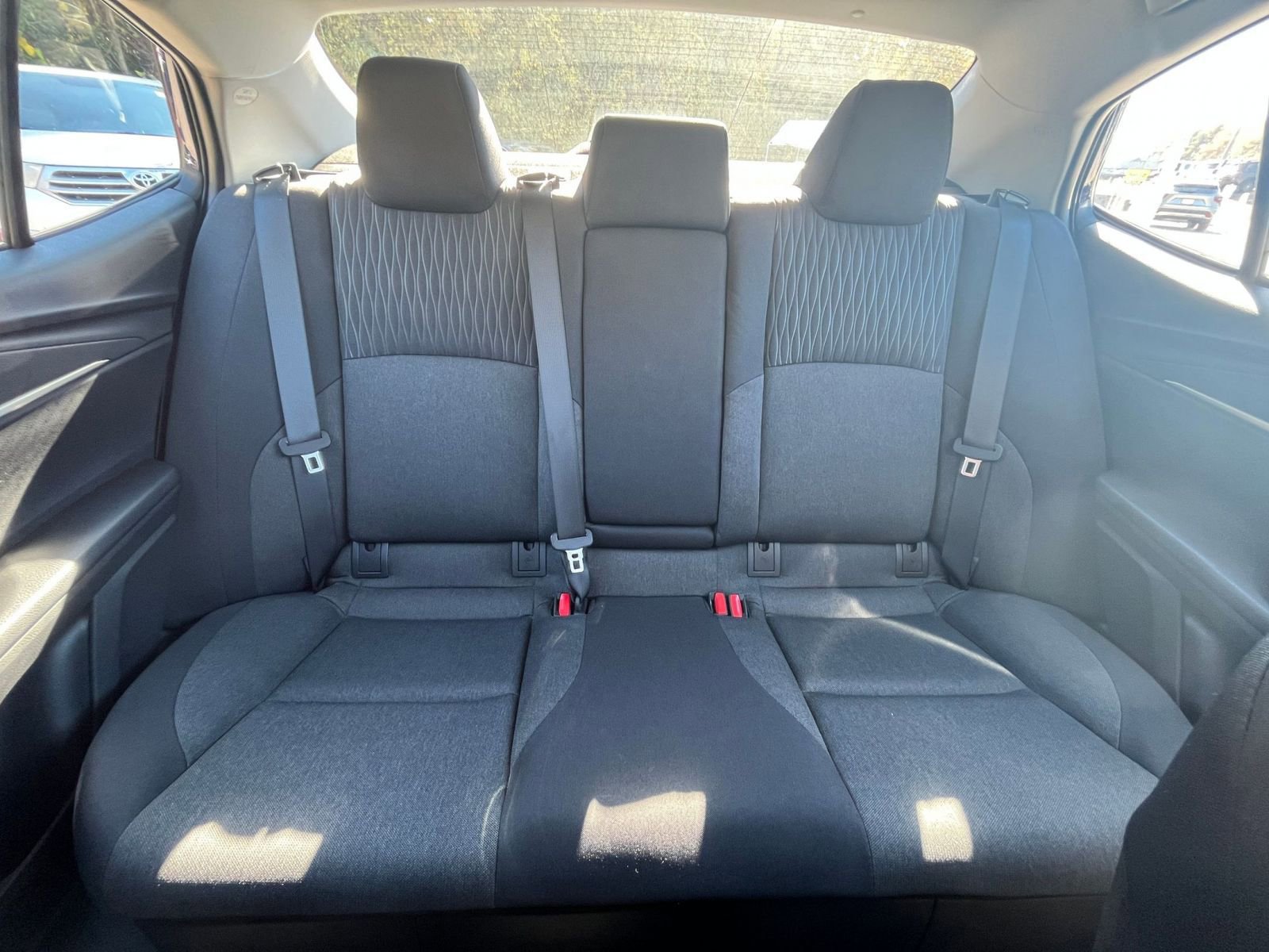 Thumbnail: 2025 Toyota Camry - 33