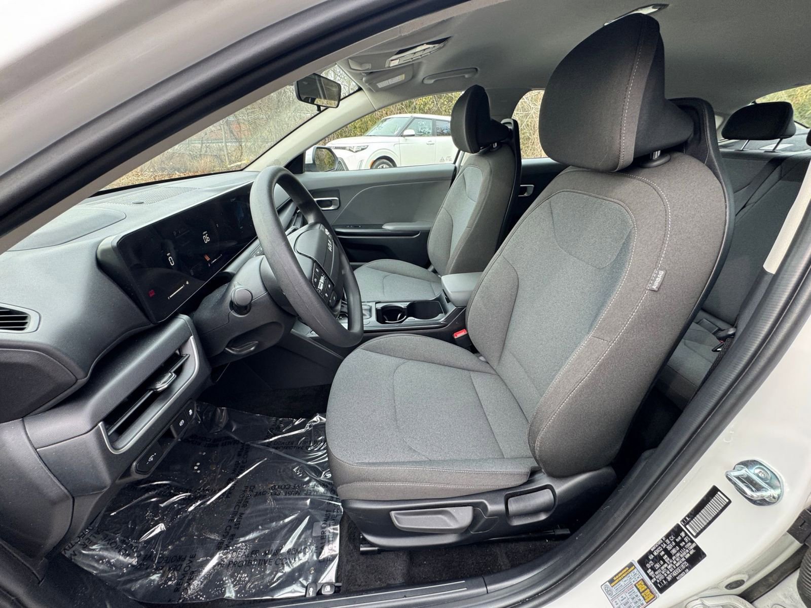 Thumbnail: 2025 Kia K4 - 33