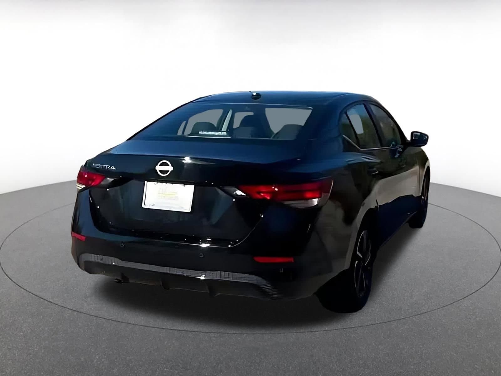 Thumbnail: 2025 Nissan Sentra - 14