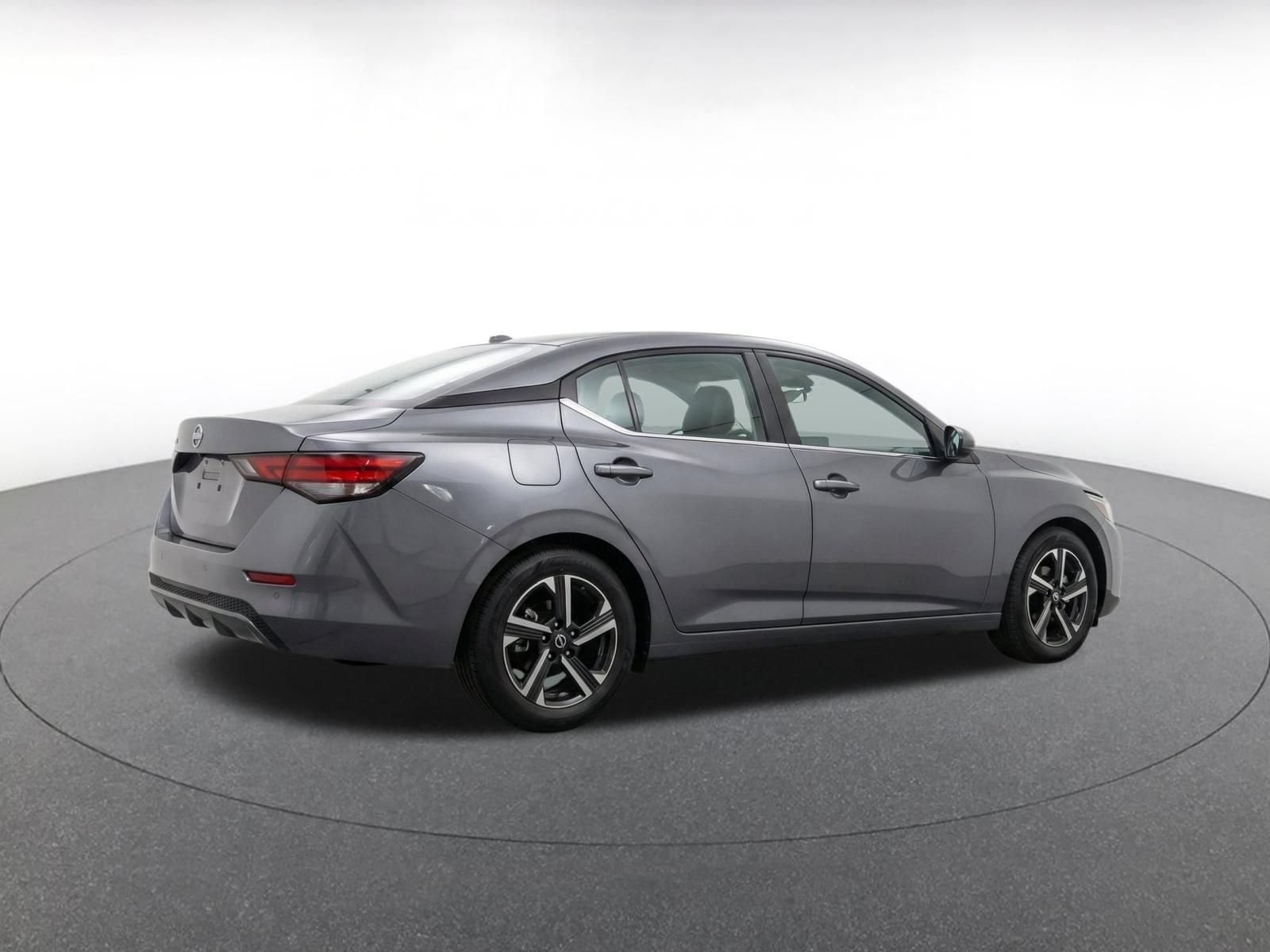 Thumbnail: 2025 Nissan Sentra - 9