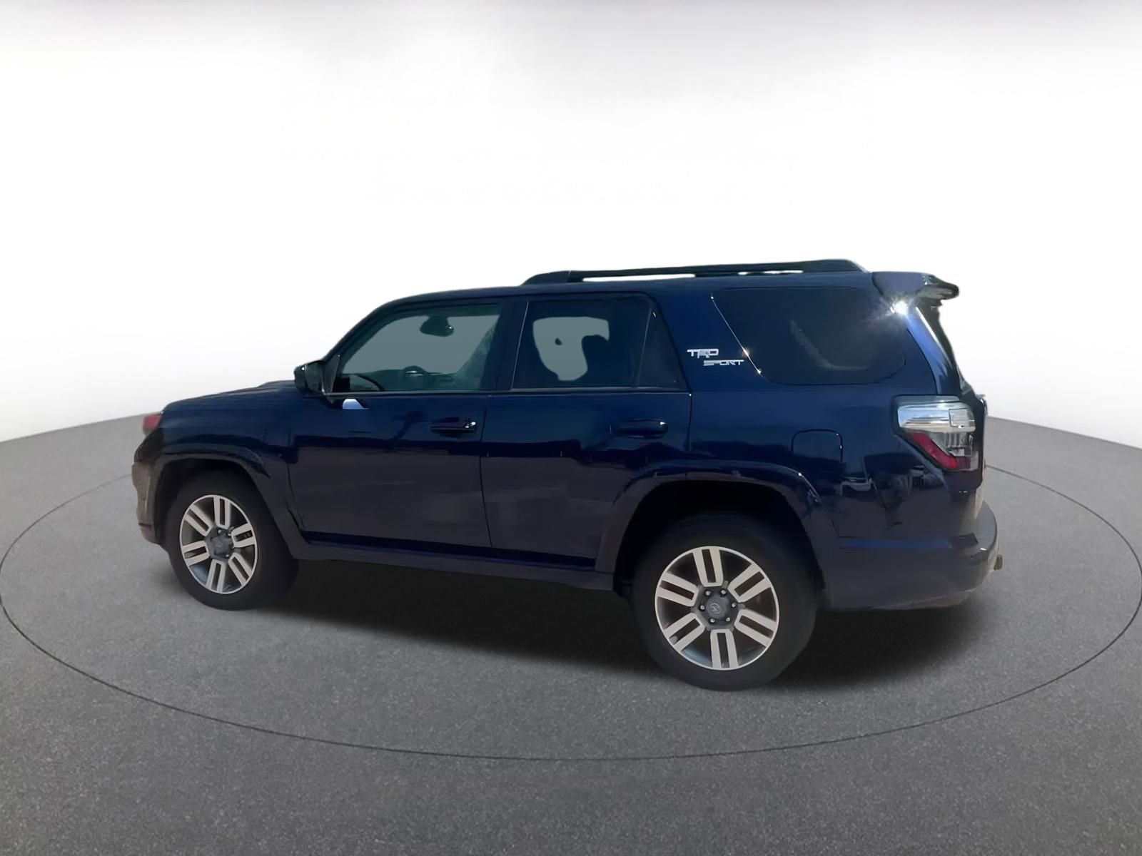 Thumbnail: 2024 Toyota 4Runner - 10