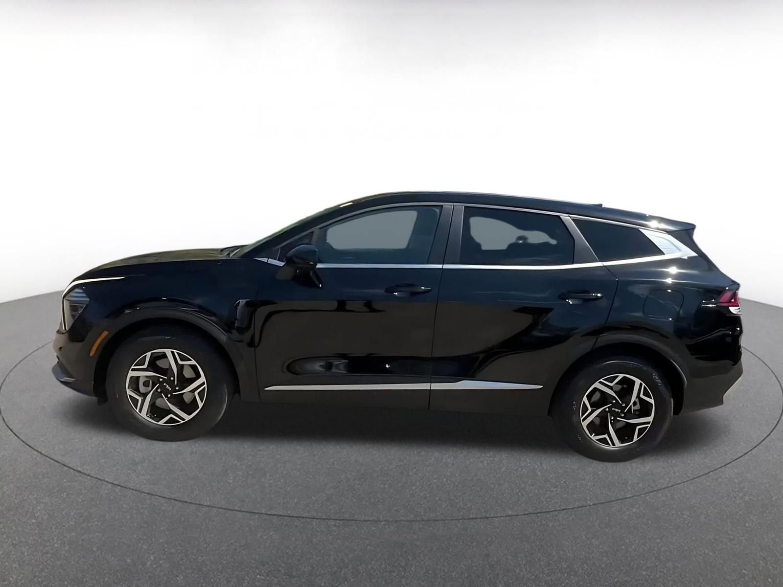 Thumbnail: 2025 Kia Sportage - 9