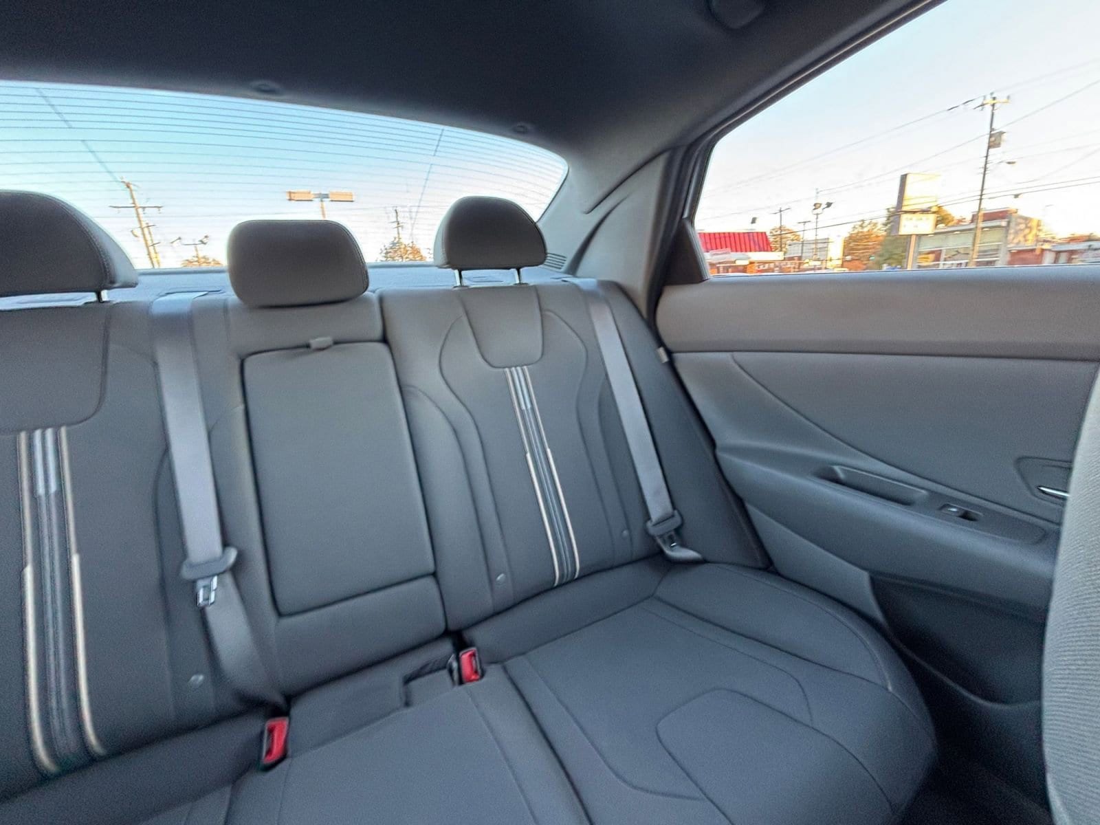 Thumbnail: 2025 Hyundai Elantra - 35