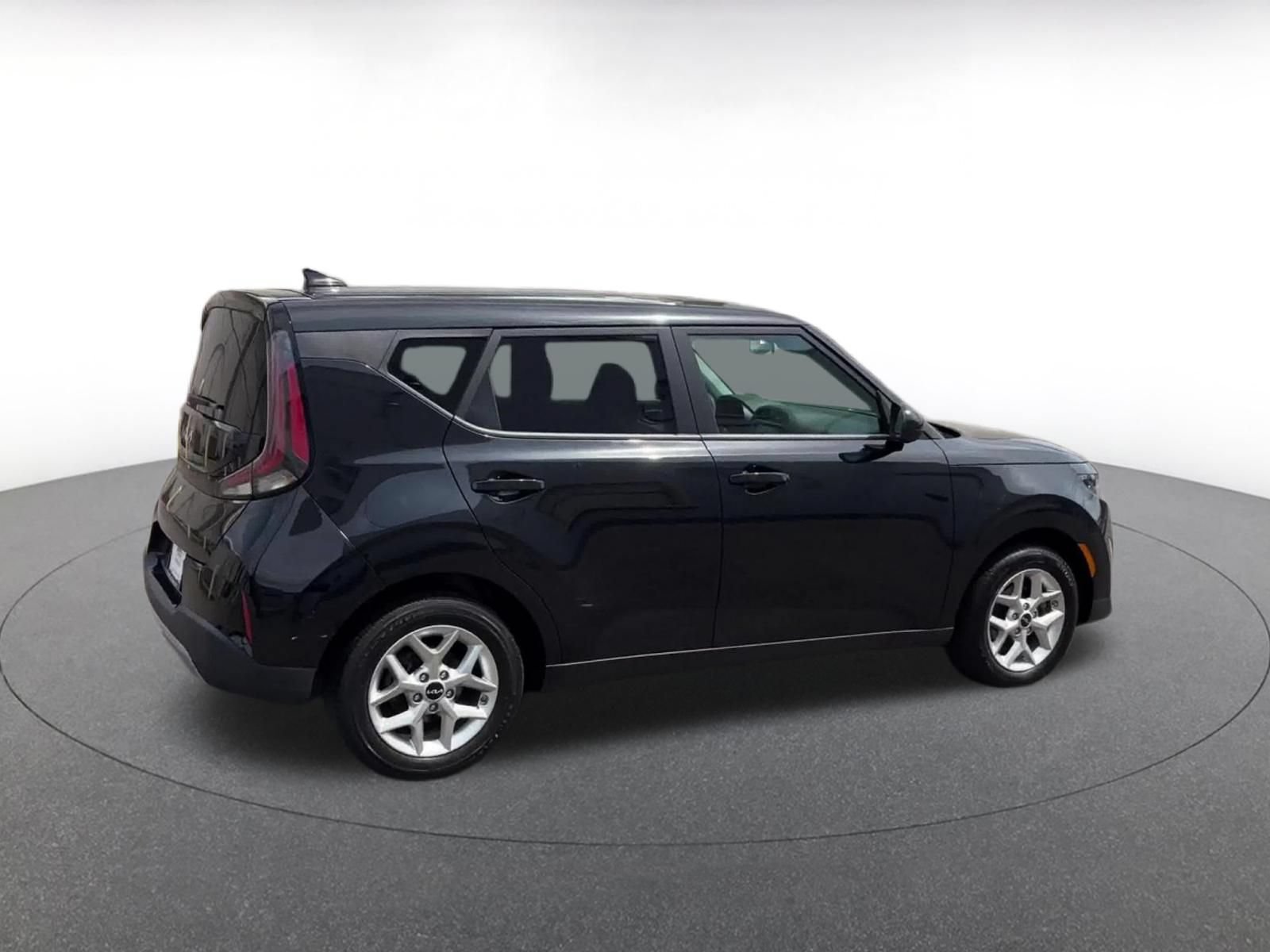 Thumbnail: 2025 Kia Soul - 15
