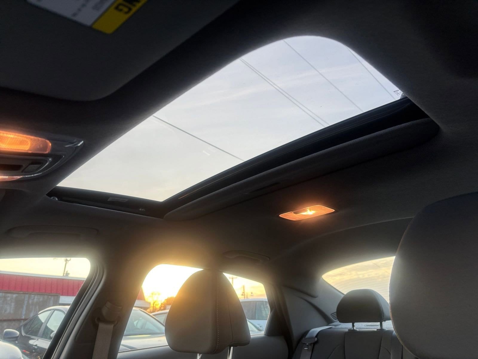 Thumbnail: 2025 Hyundai Elantra - 31