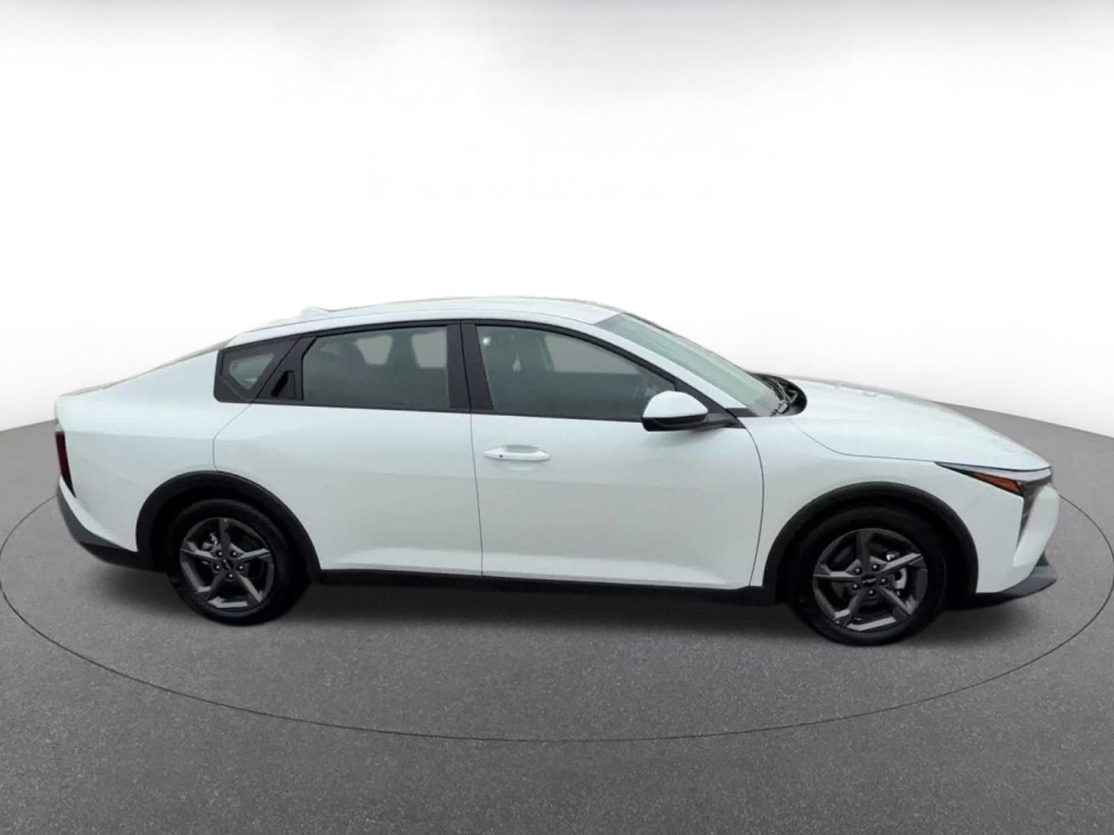Thumbnail: 2025 Kia K4 - 13