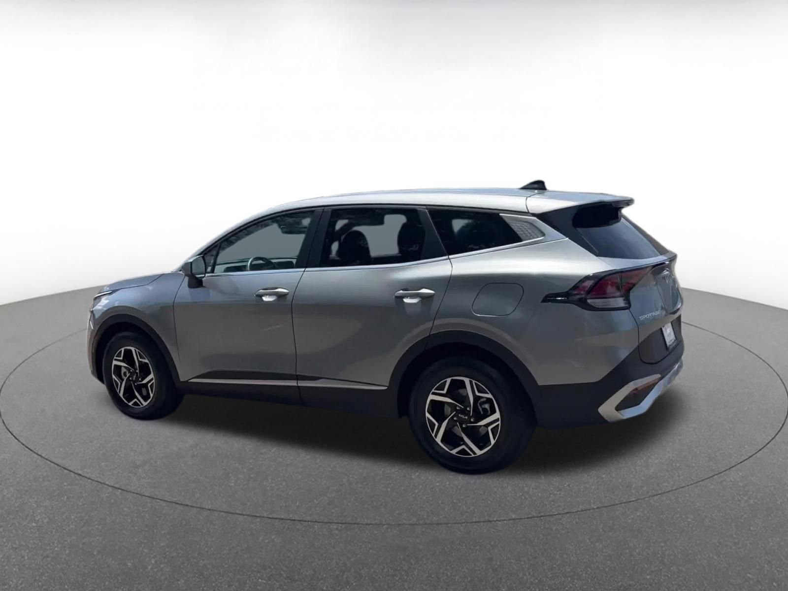 Thumbnail: 2025 Kia Sportage - 10