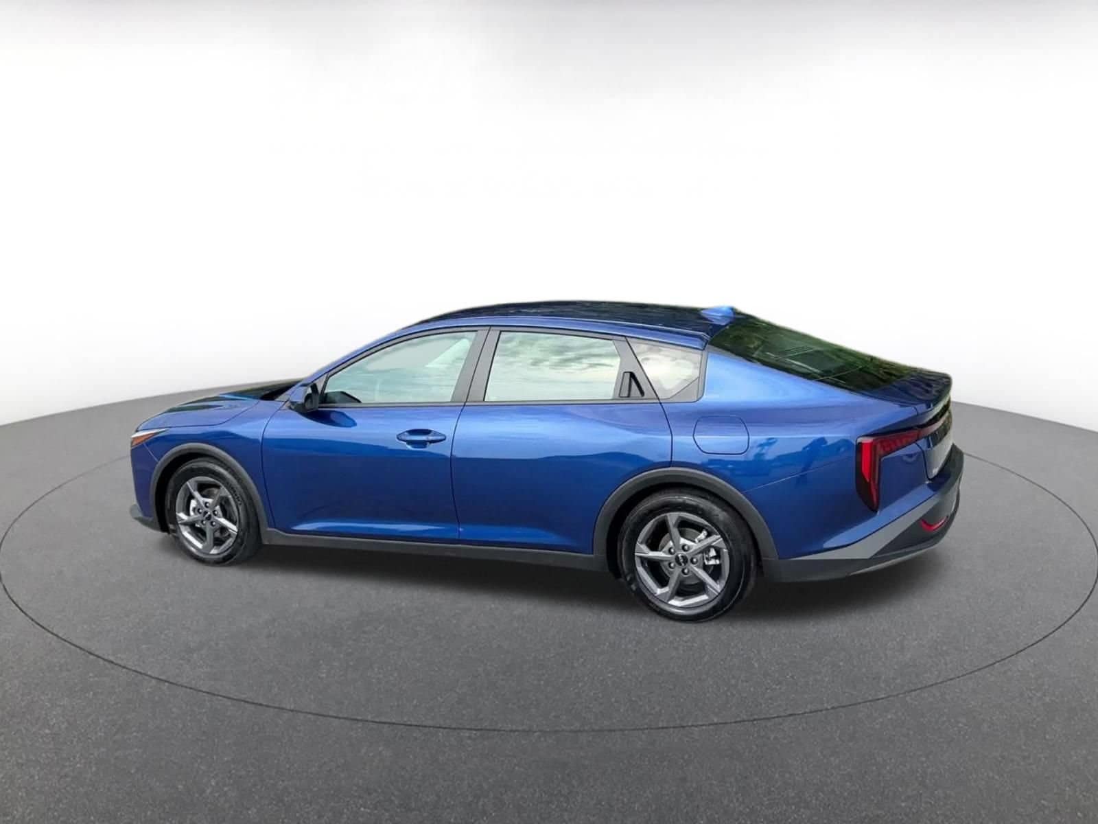 Thumbnail: 2026 Kia K4 - 9