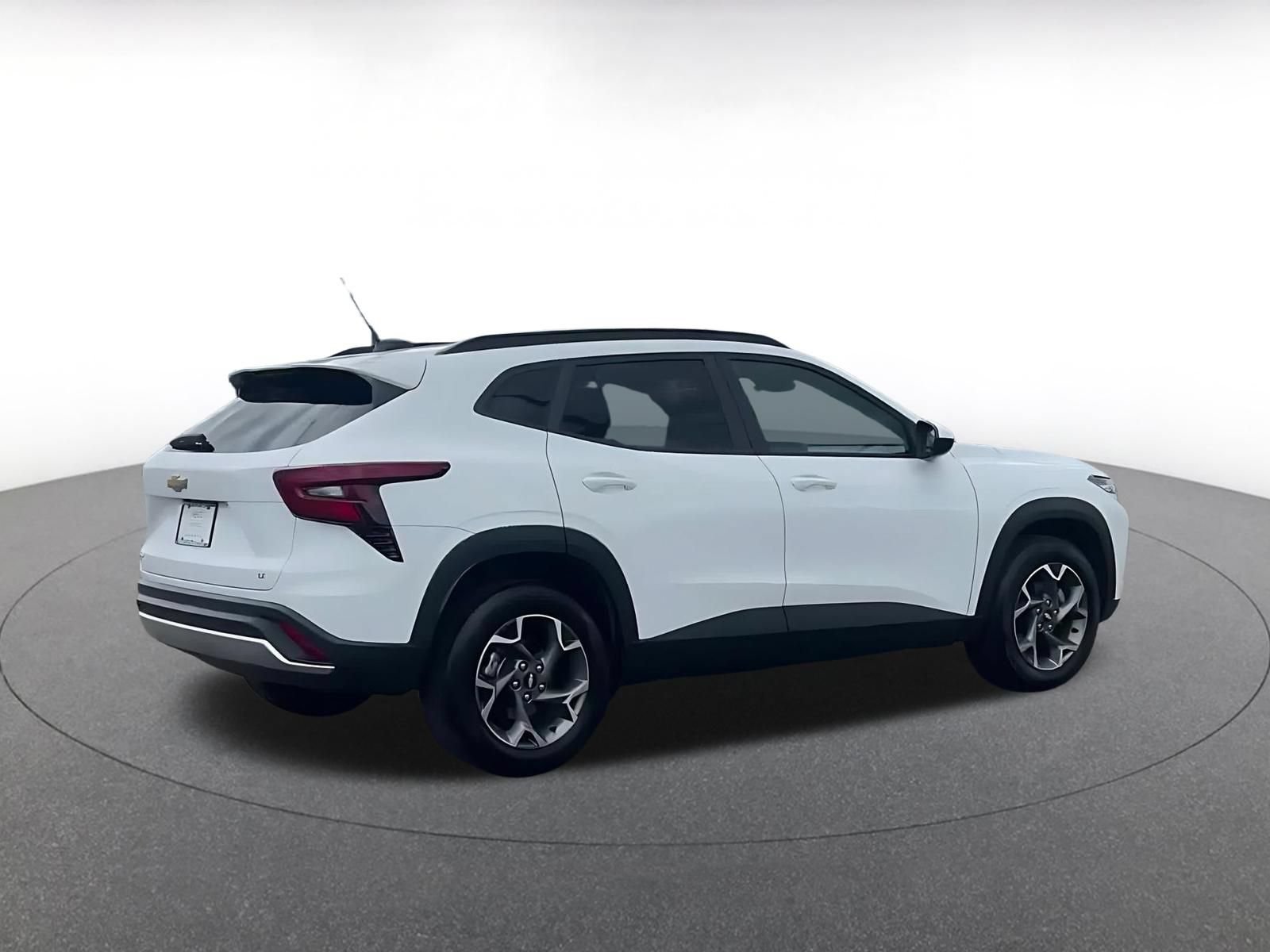Thumbnail: 2025 Chevrolet Trax - 12