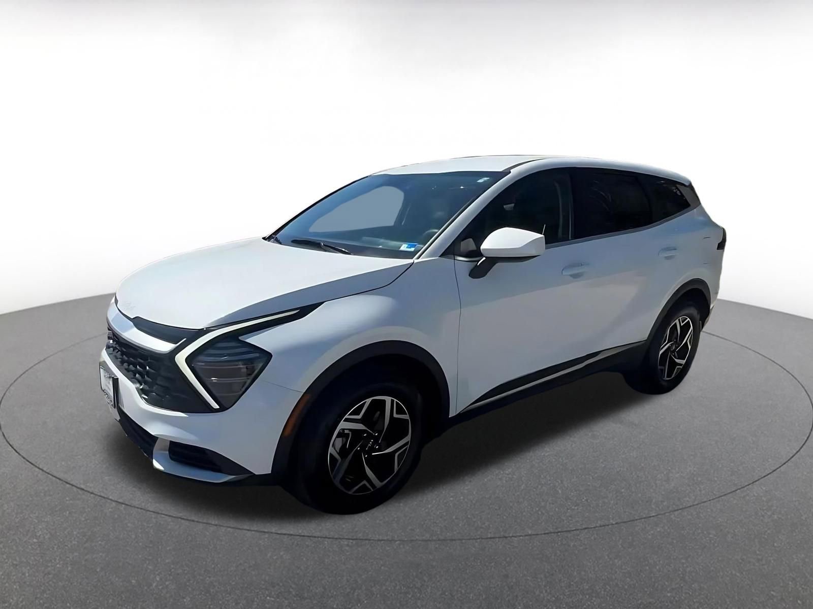 Thumbnail: 2025 Kia Sportage - 8